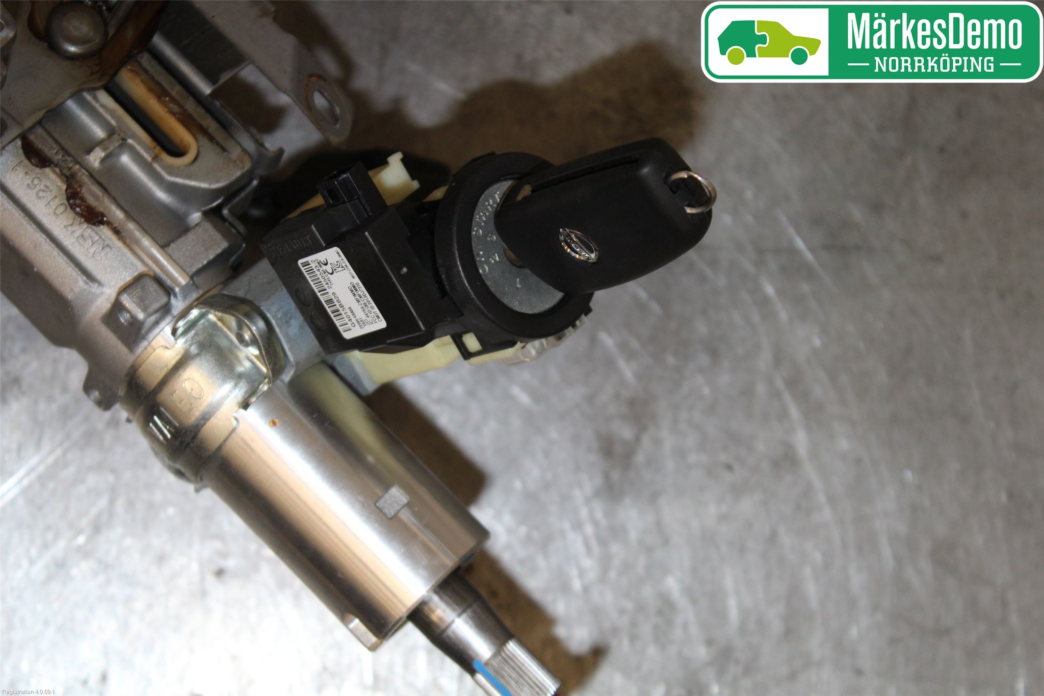 Nissan QASHQAI 14-17 Rattaxelagg Med Inb Servo