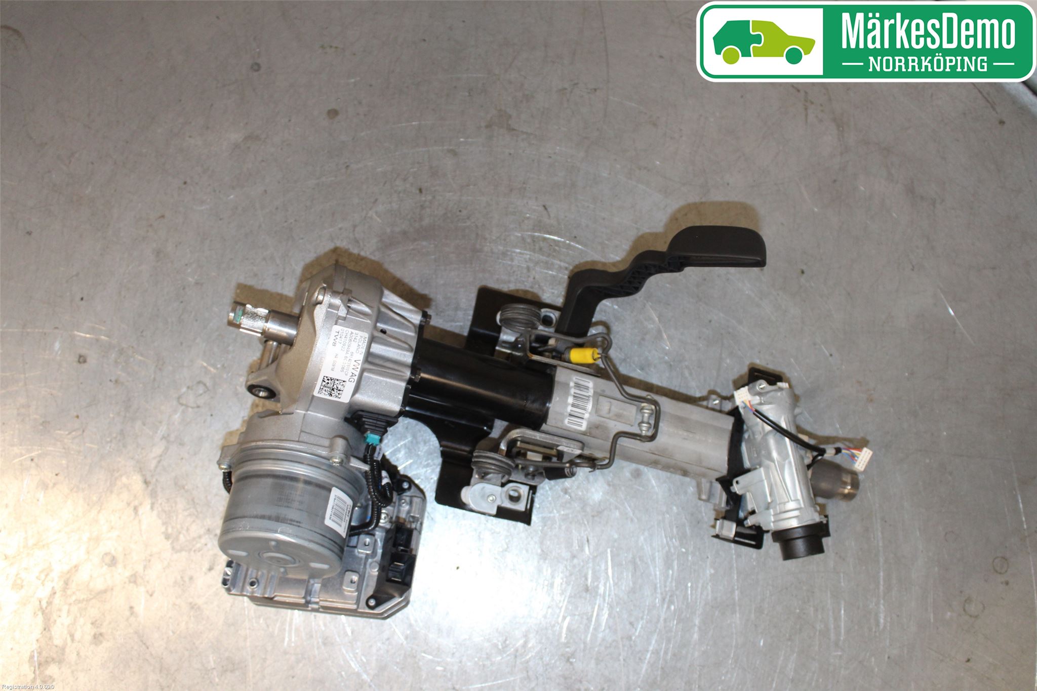 Audi A1/S1 11-18 Rattaxelagg Med Inb Servo