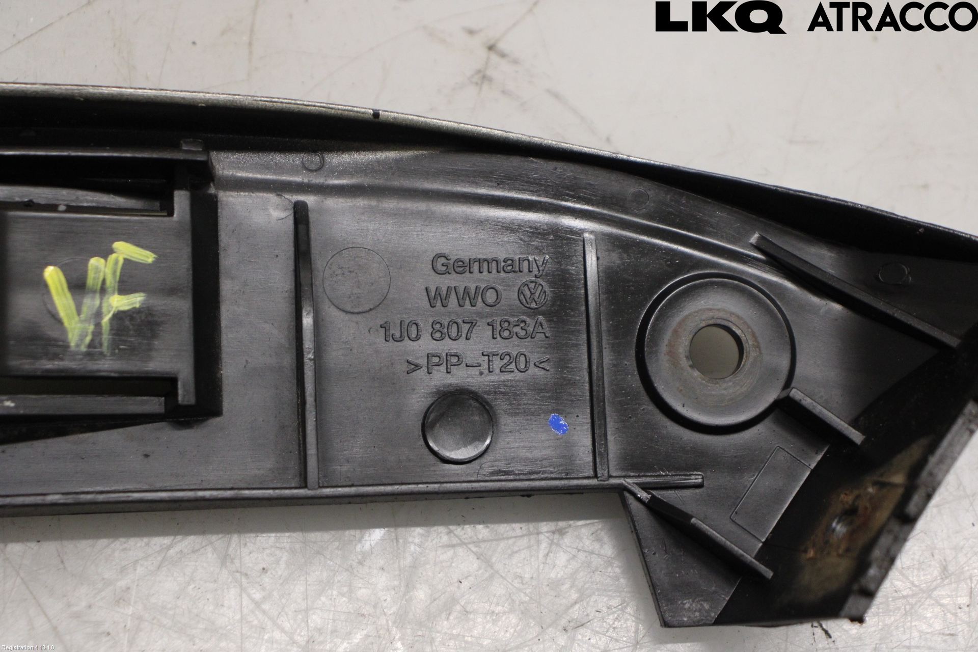 Volkswagen VW GOLF IV 98-06 Stötfångarfäste Fram Vä