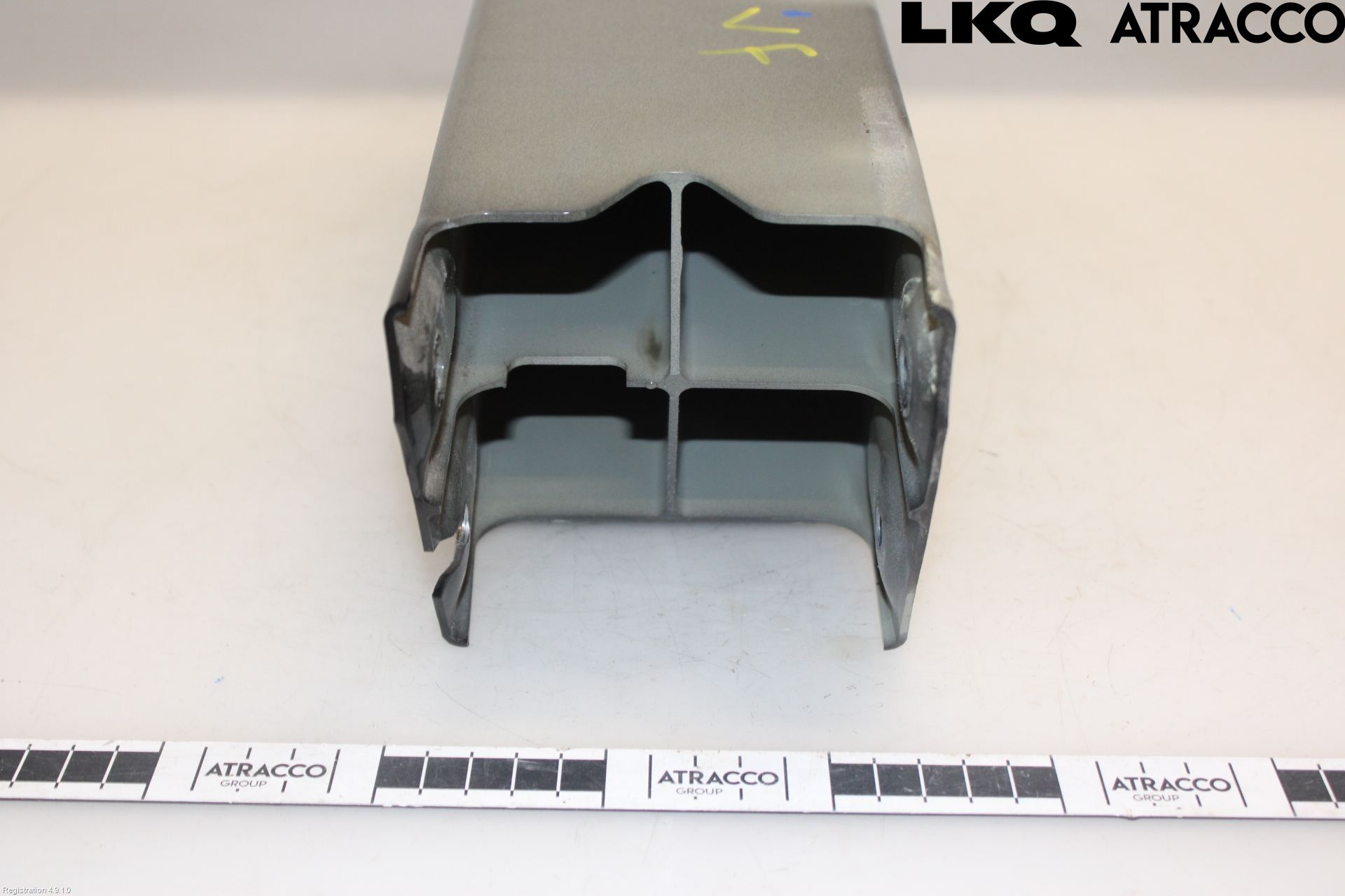 Tesla MODEL 3 17- Stötfångarbärjärn Fram