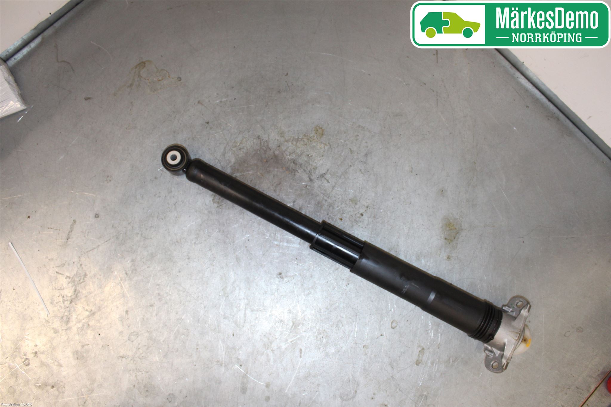 Skoda SCALA 19- Stötdämpare Bak