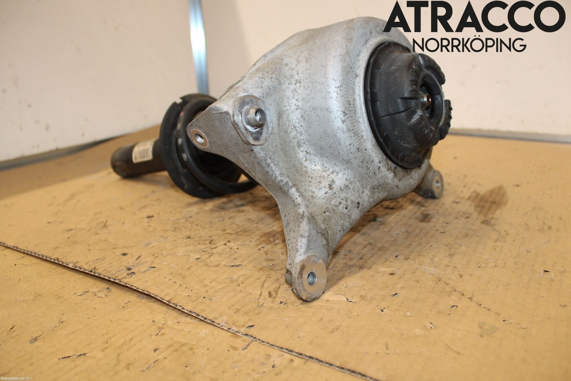 Audi A5 07-16 Fjäderben Fram Höger