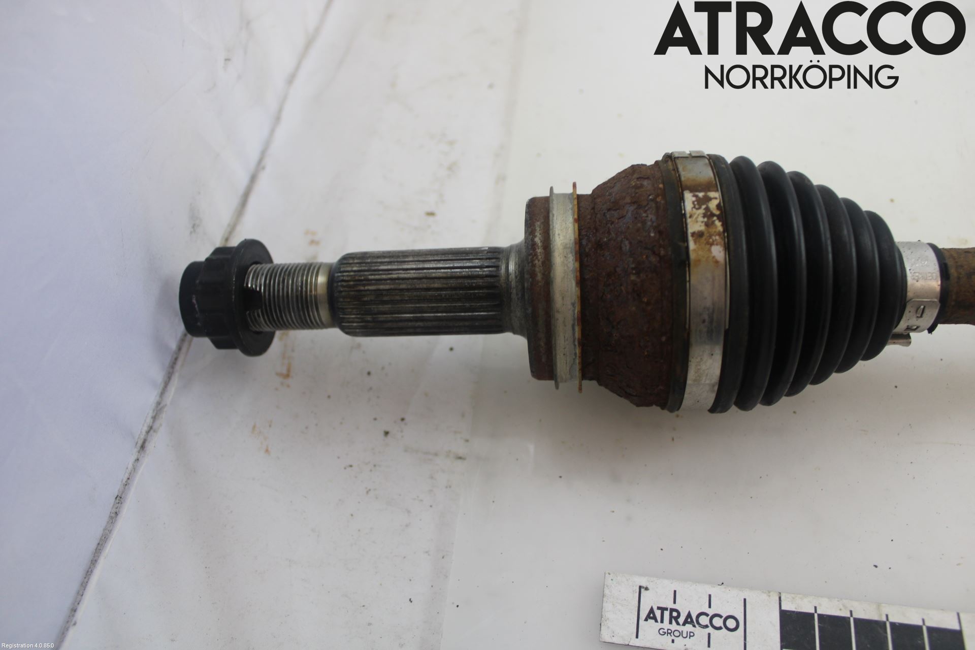 Toyota RAV4 19- Drivaxel Bak Vänster