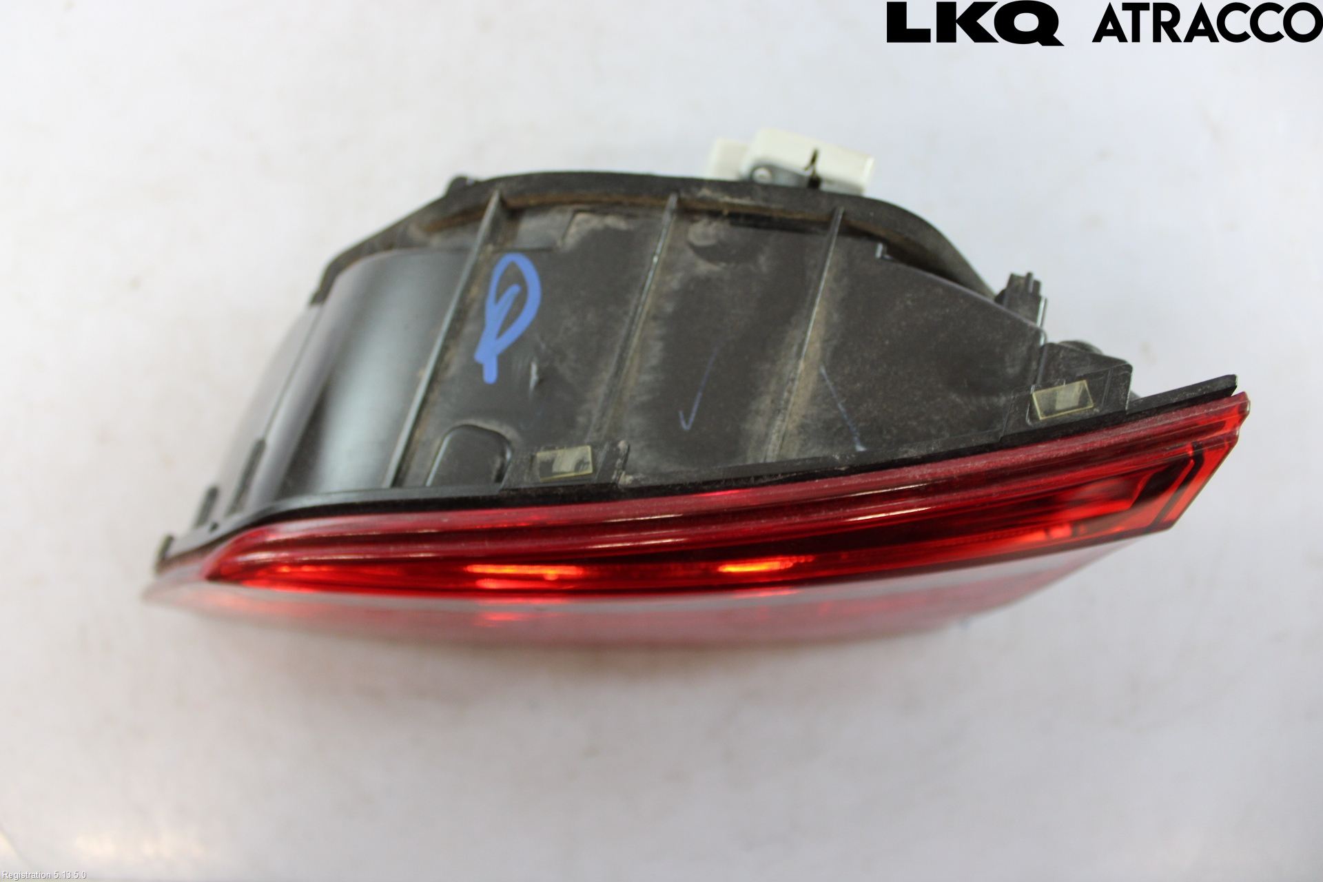 Volkswagen VW GOLF SPORTSVAN 15-20 Bakljus Lucka Hö