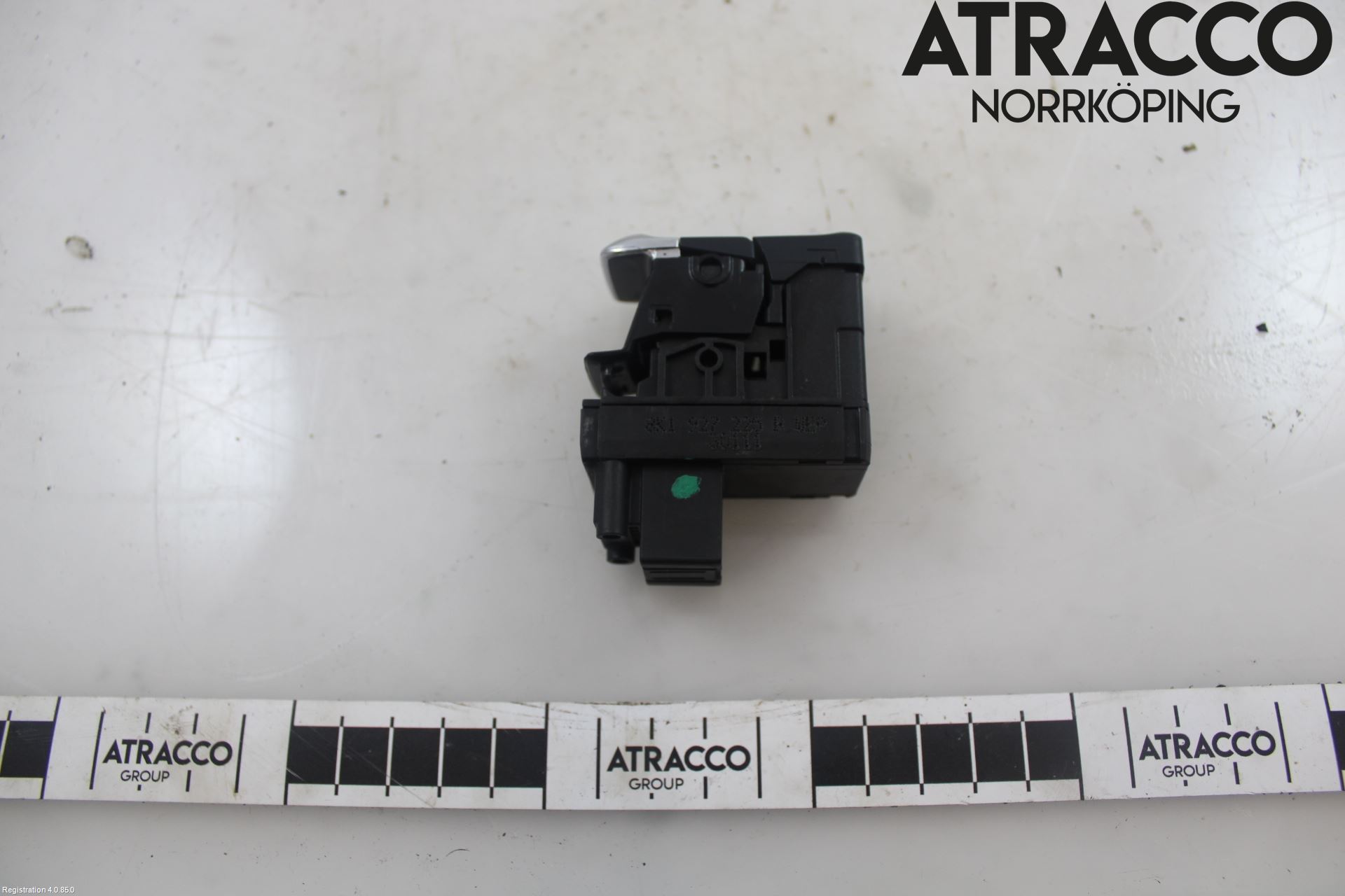 Audi A4 12-15 Strömställare Parkeringsbroms