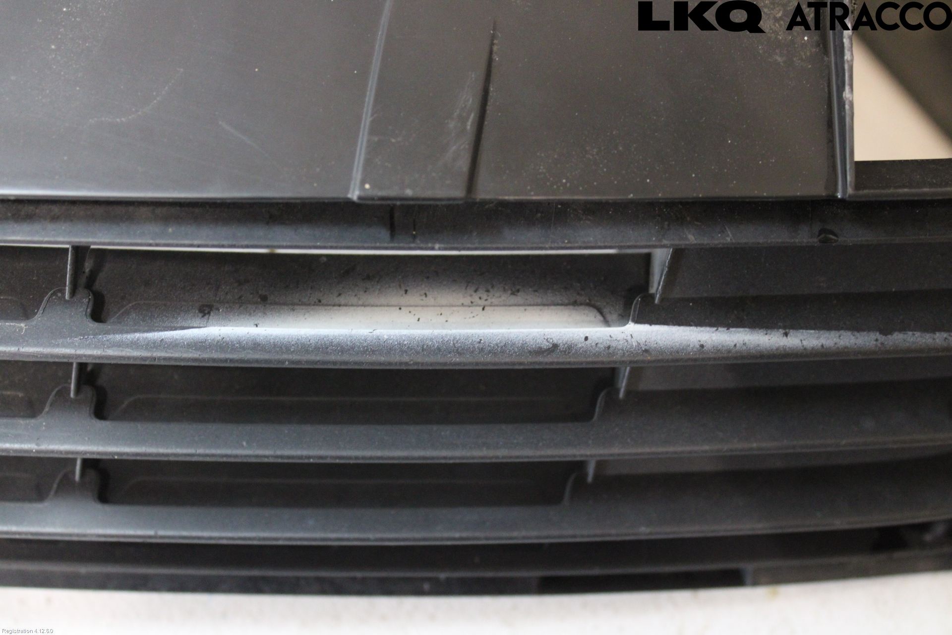 Toyota PRIUS ZVW30 09-20 Grill-Galler