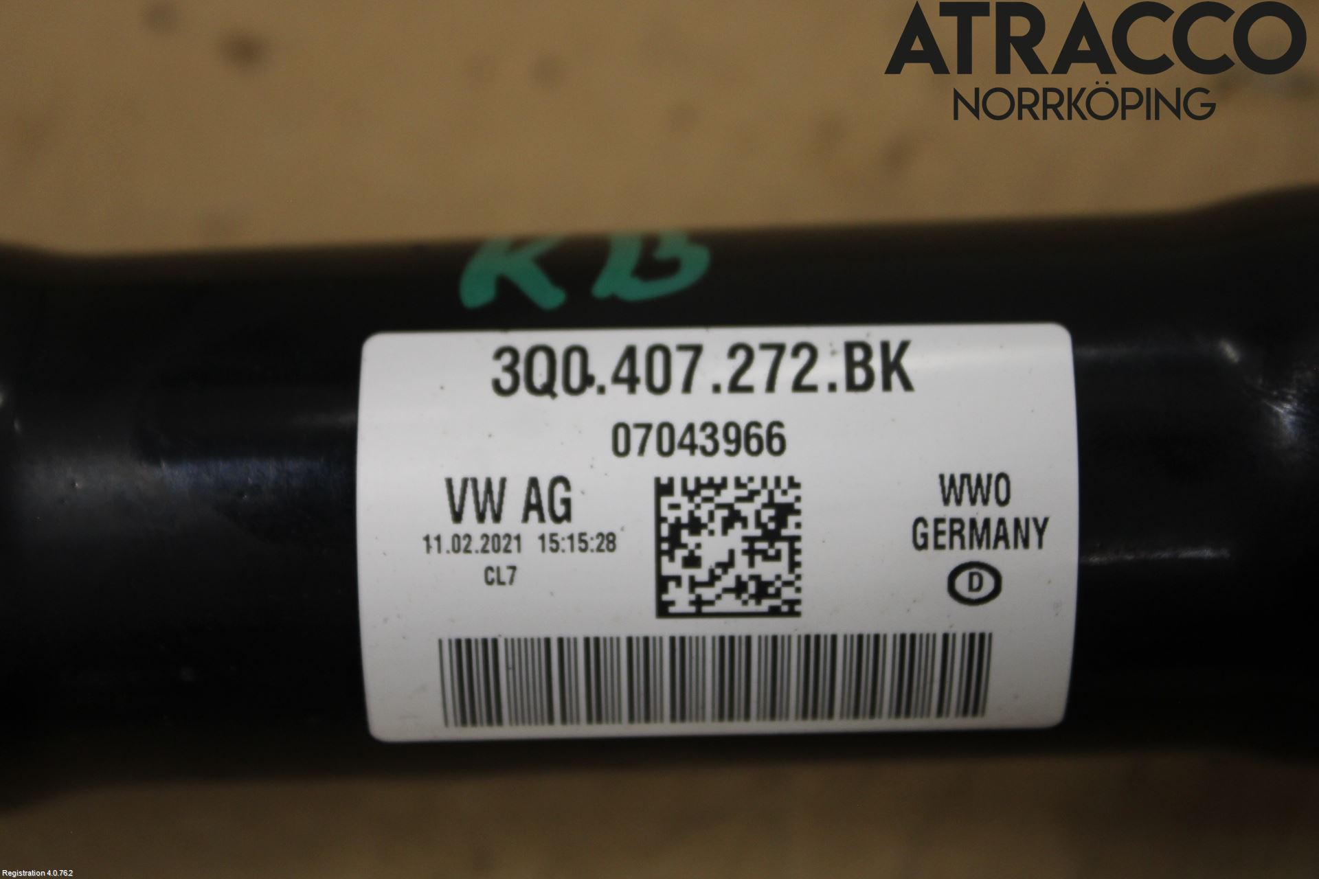 Volkswagen VW PASSAT 20-24 Drivaxel Fram Höger