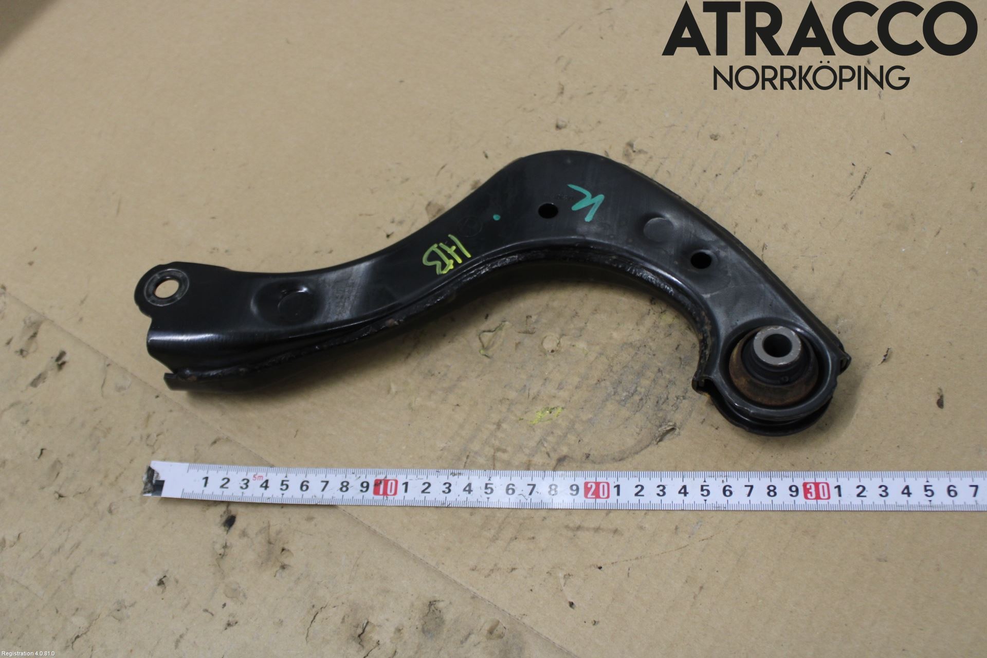 Toyota COROLLA 19- Bärarm Bak Övre Höger