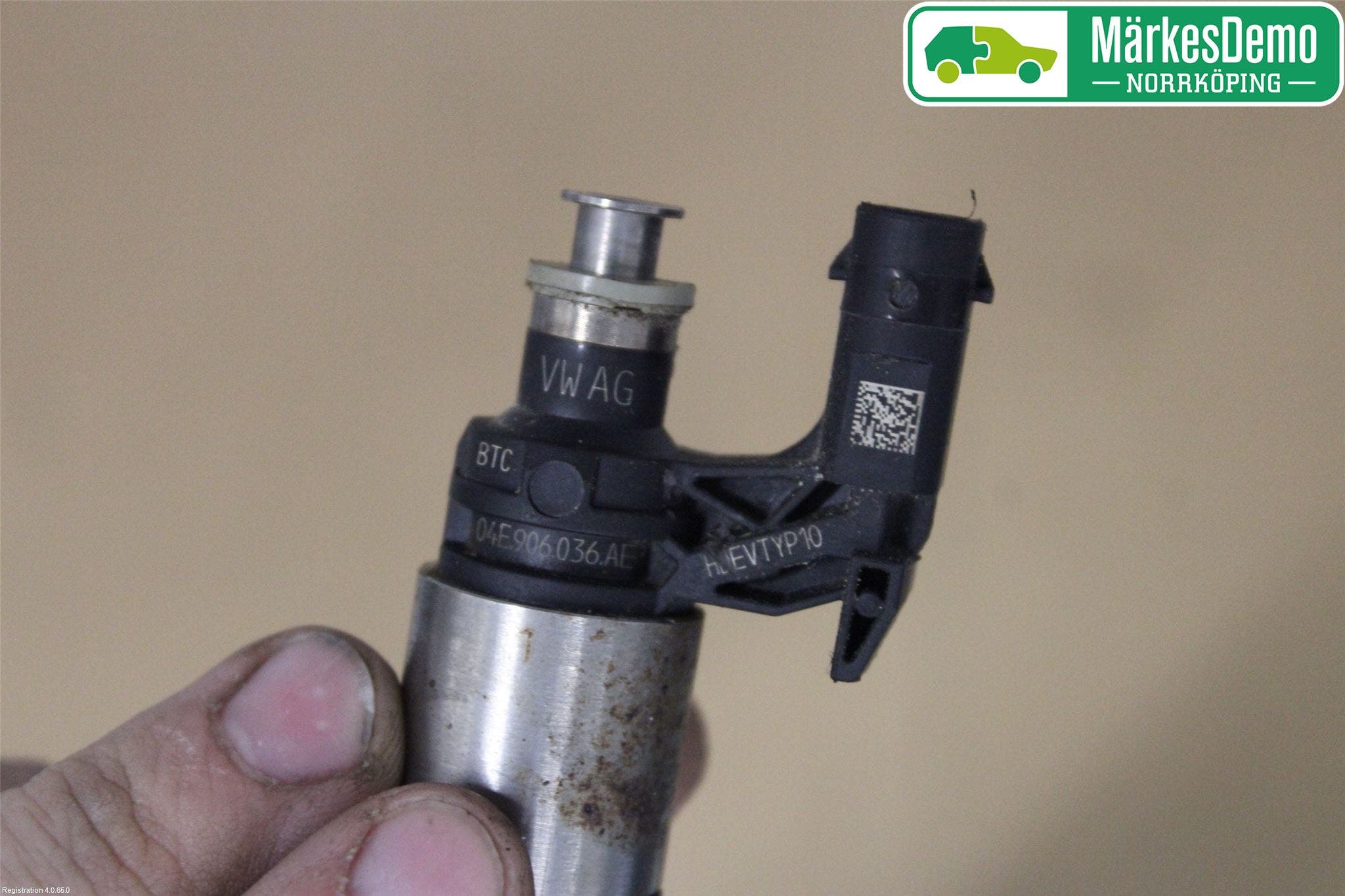 Volkswagen VW GOLF / E-GOLF VII 13-20 Injspridare