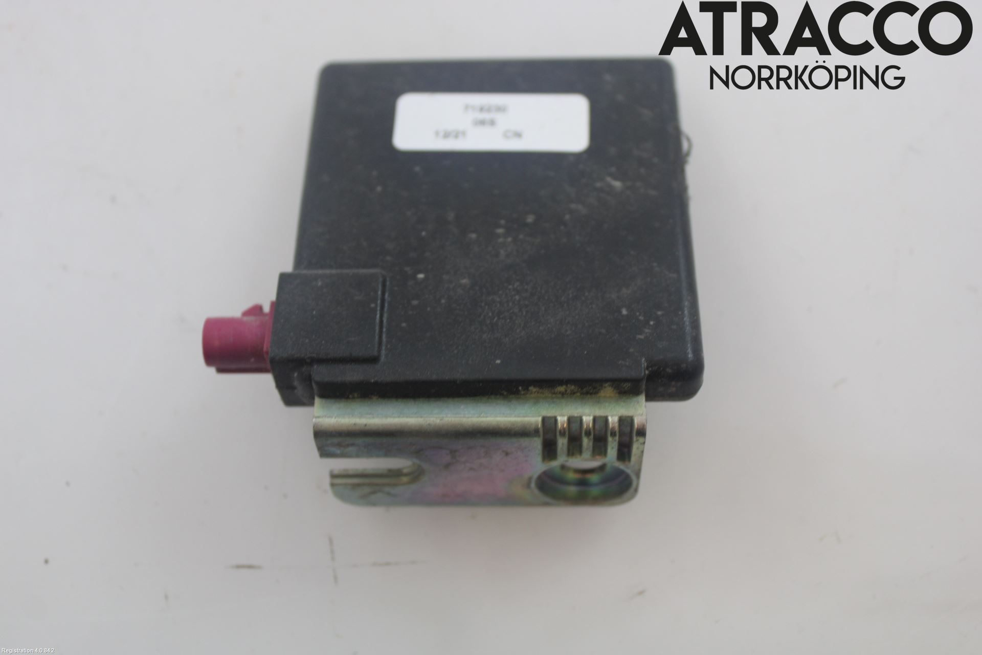 Skoda ENYAQ iV 21- Antenn El