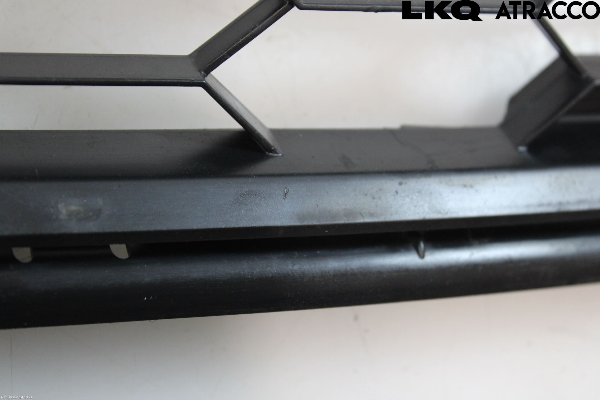 Honda HR-V 15-21 Grilldel Mitt