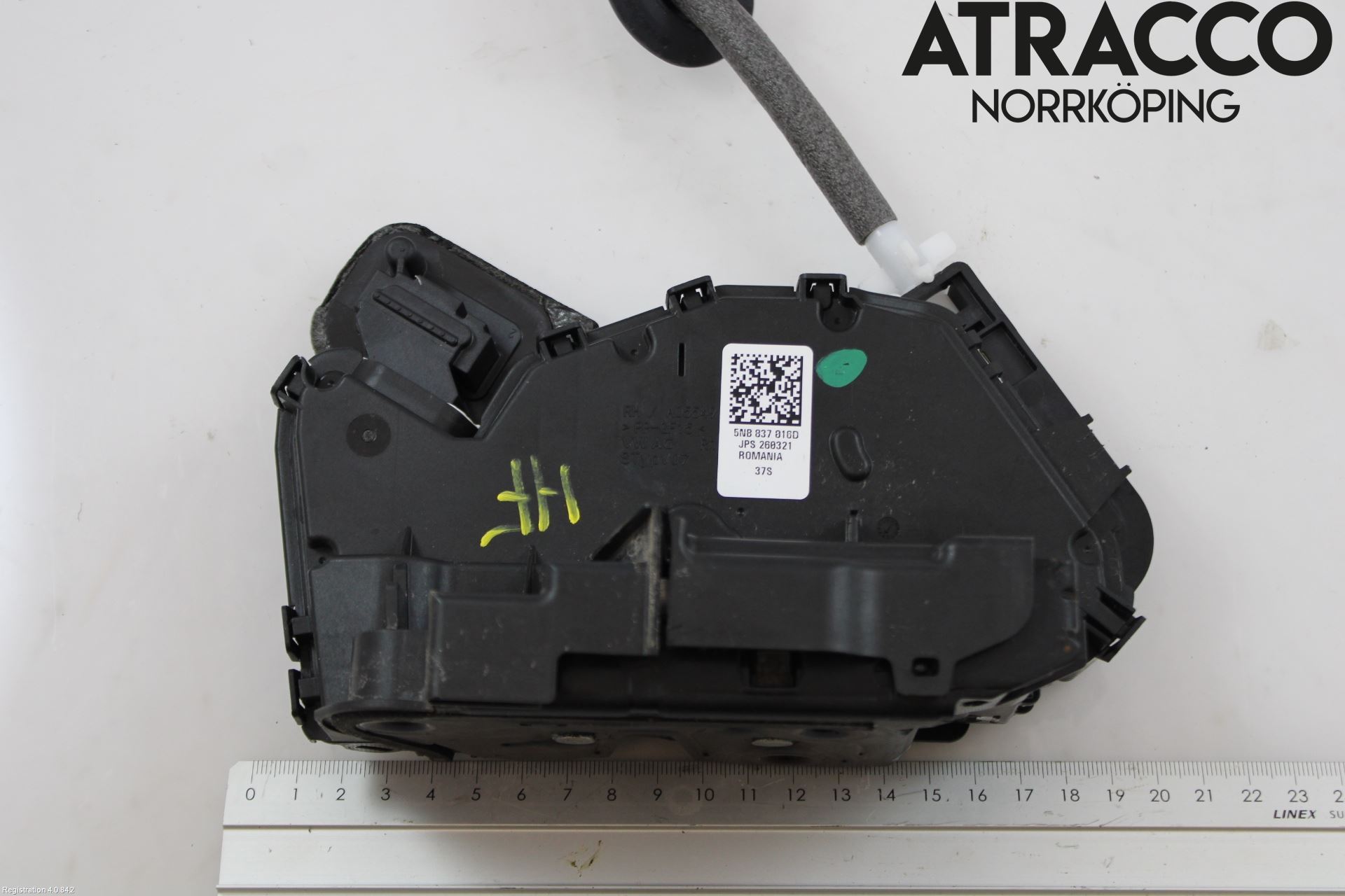 Volkswagen VW ARTEON 17- Låskista-Dörrlås