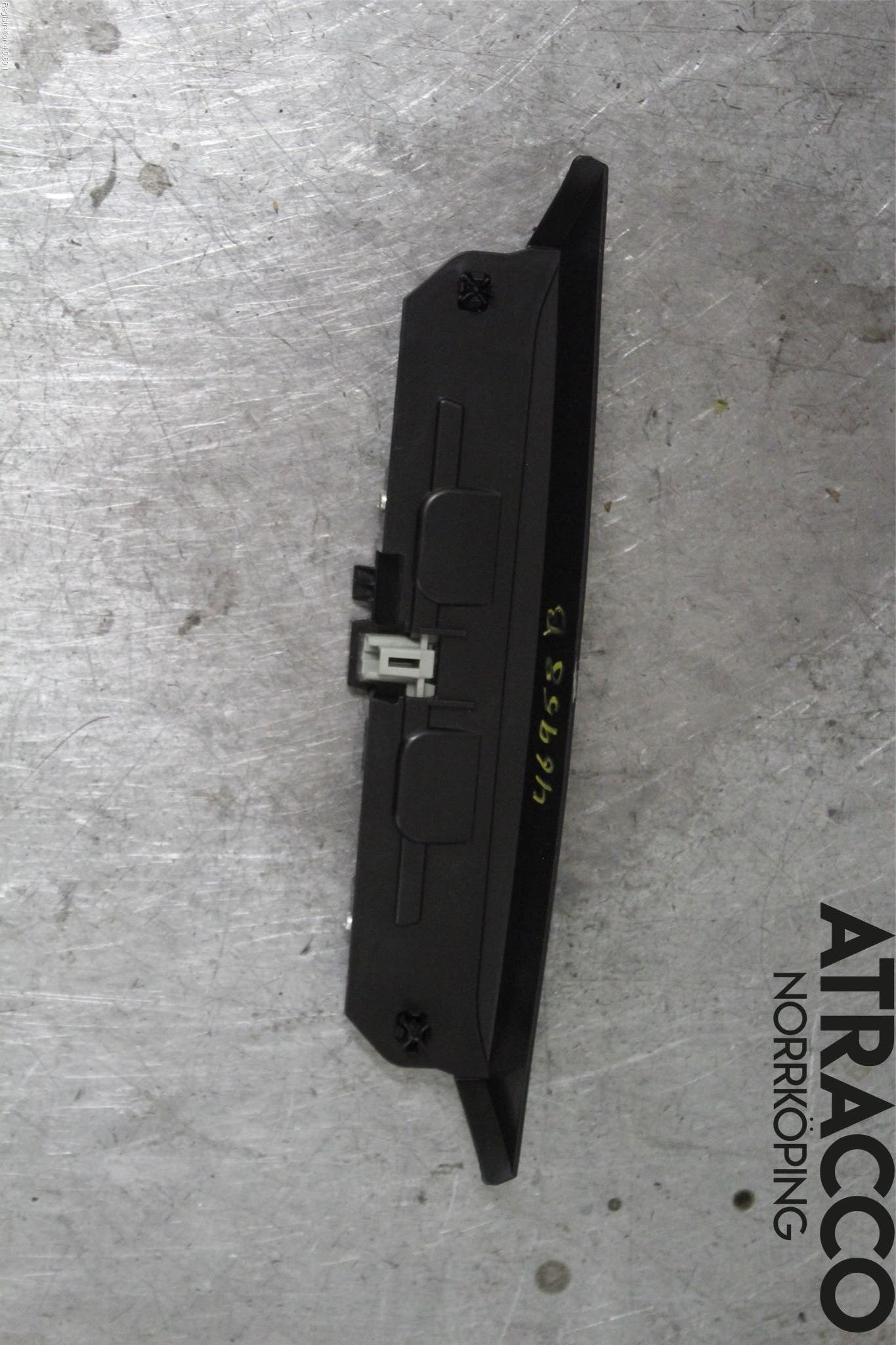 Toyota iQ Bromsljus Bakruta