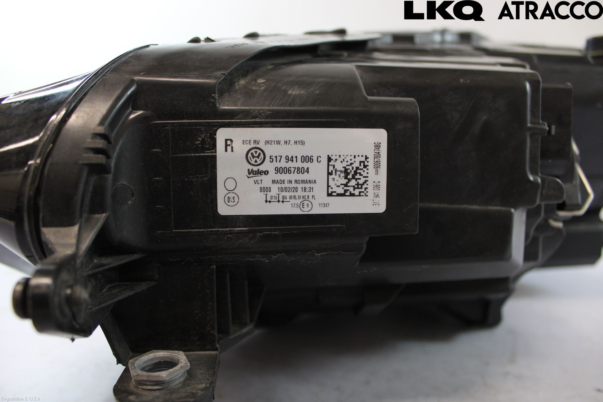 Volkswagen VW GOLF SPORTSVAN 15-20 Strålkastare Höger