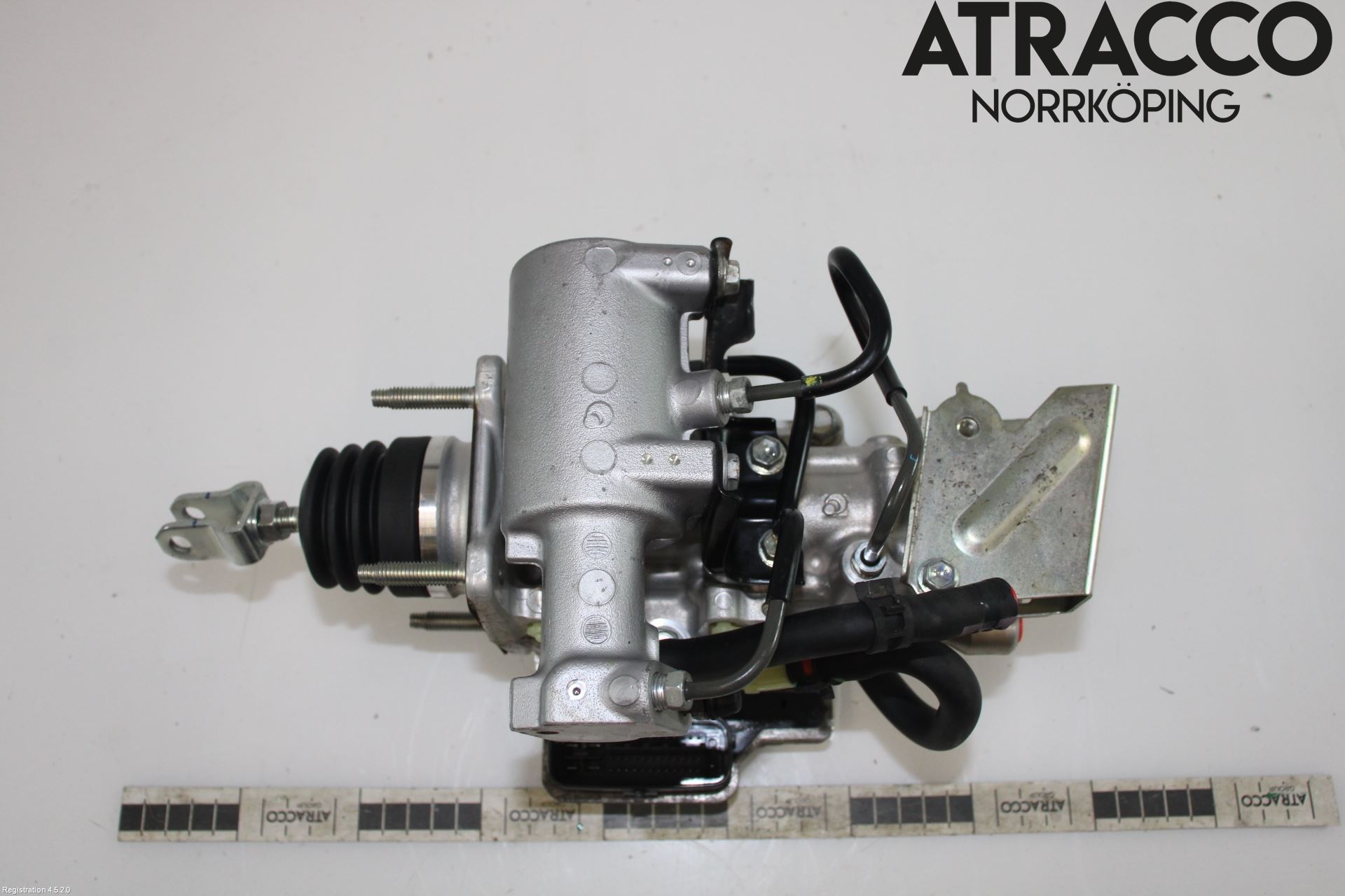 Toyota YARIS XP130 15-20 Abs Hydraulaggregat