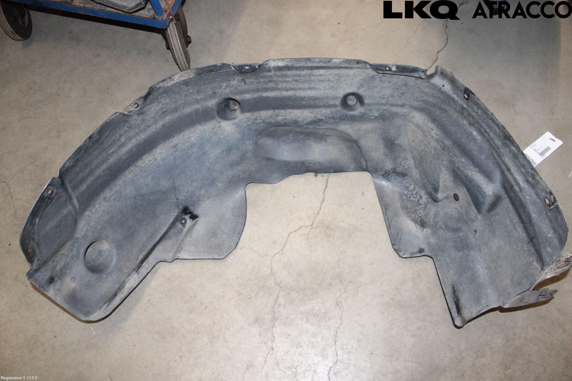 Volkswagen VW AMAROK 2H 10-22 Skärm Inner
