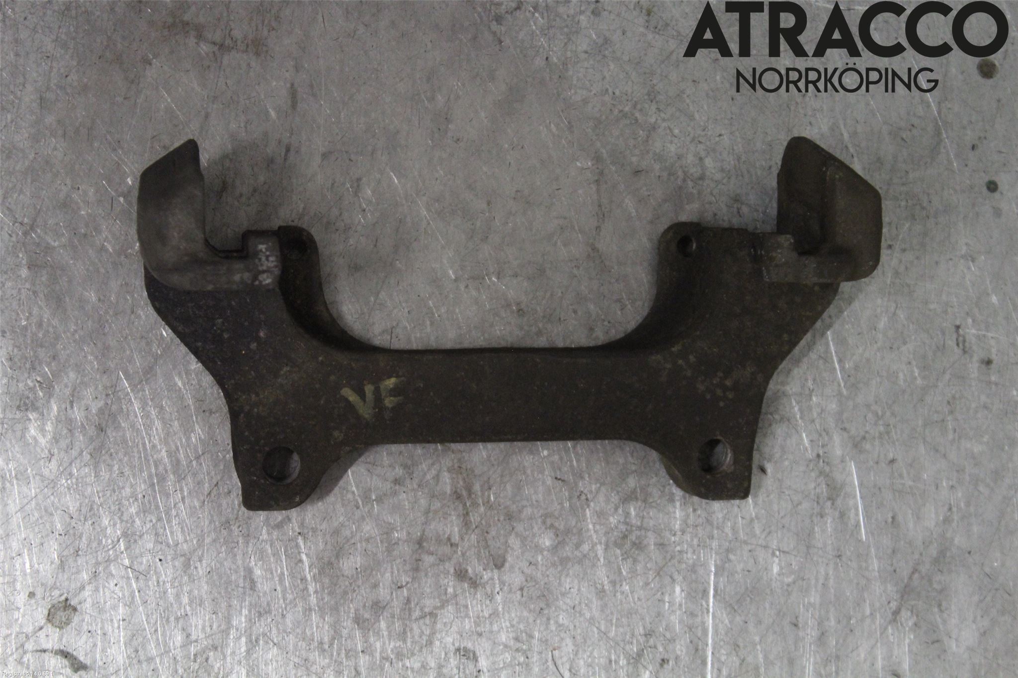 Audi A8/S8 4E  02-09 Bromsokshållare