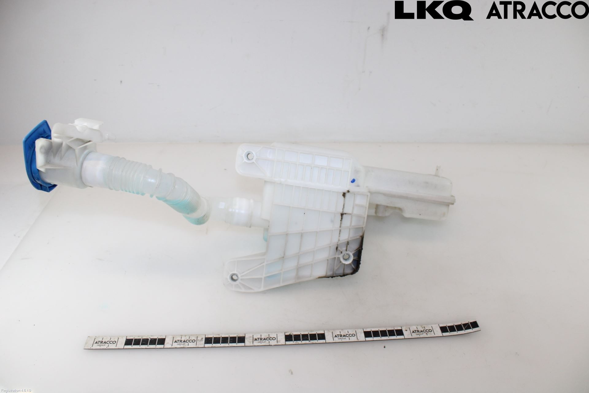 Seat LEON 20- Spolartank Vindruta