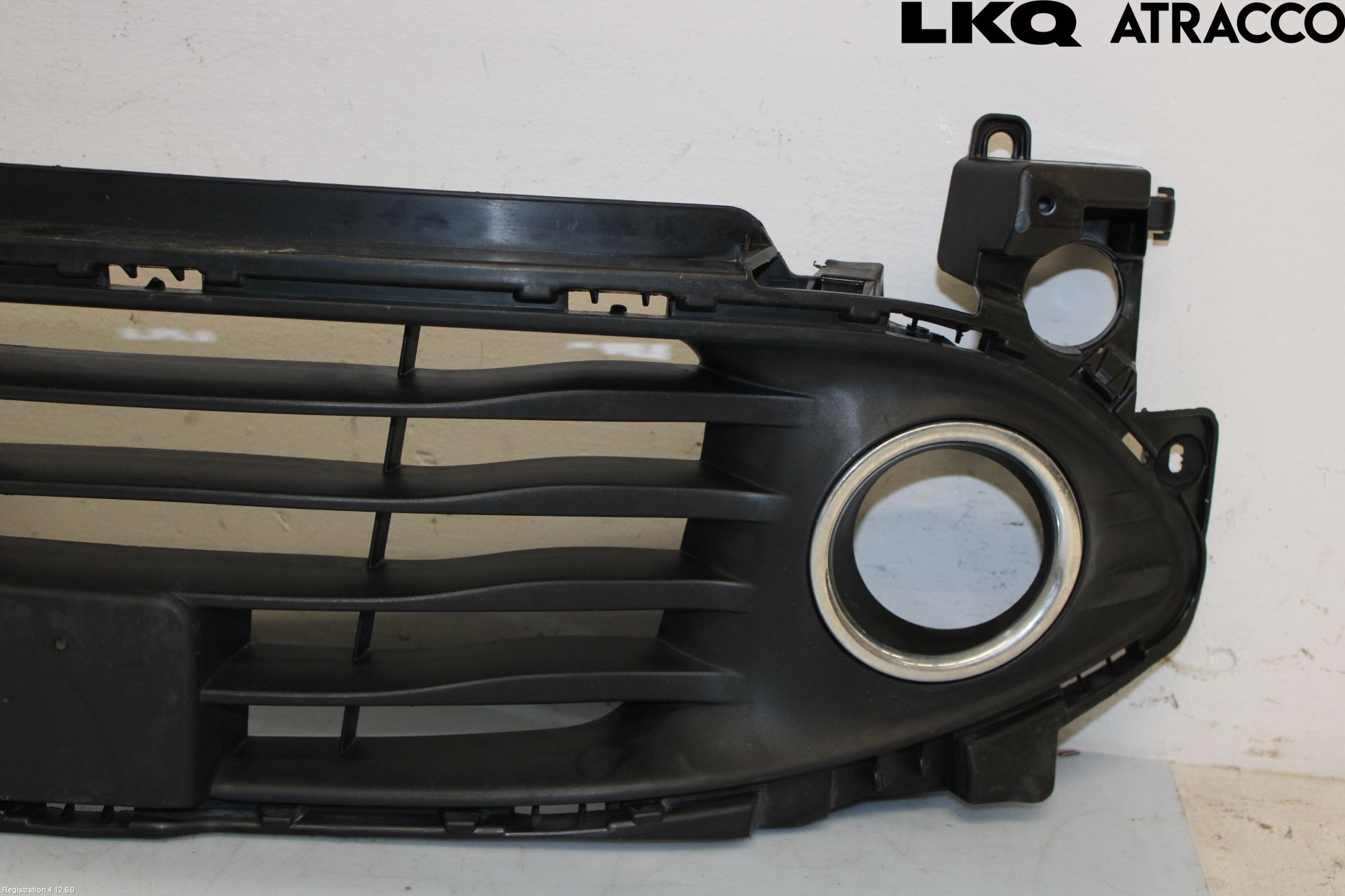 Renault CLIO IV 12-16 Grilldel Mitt