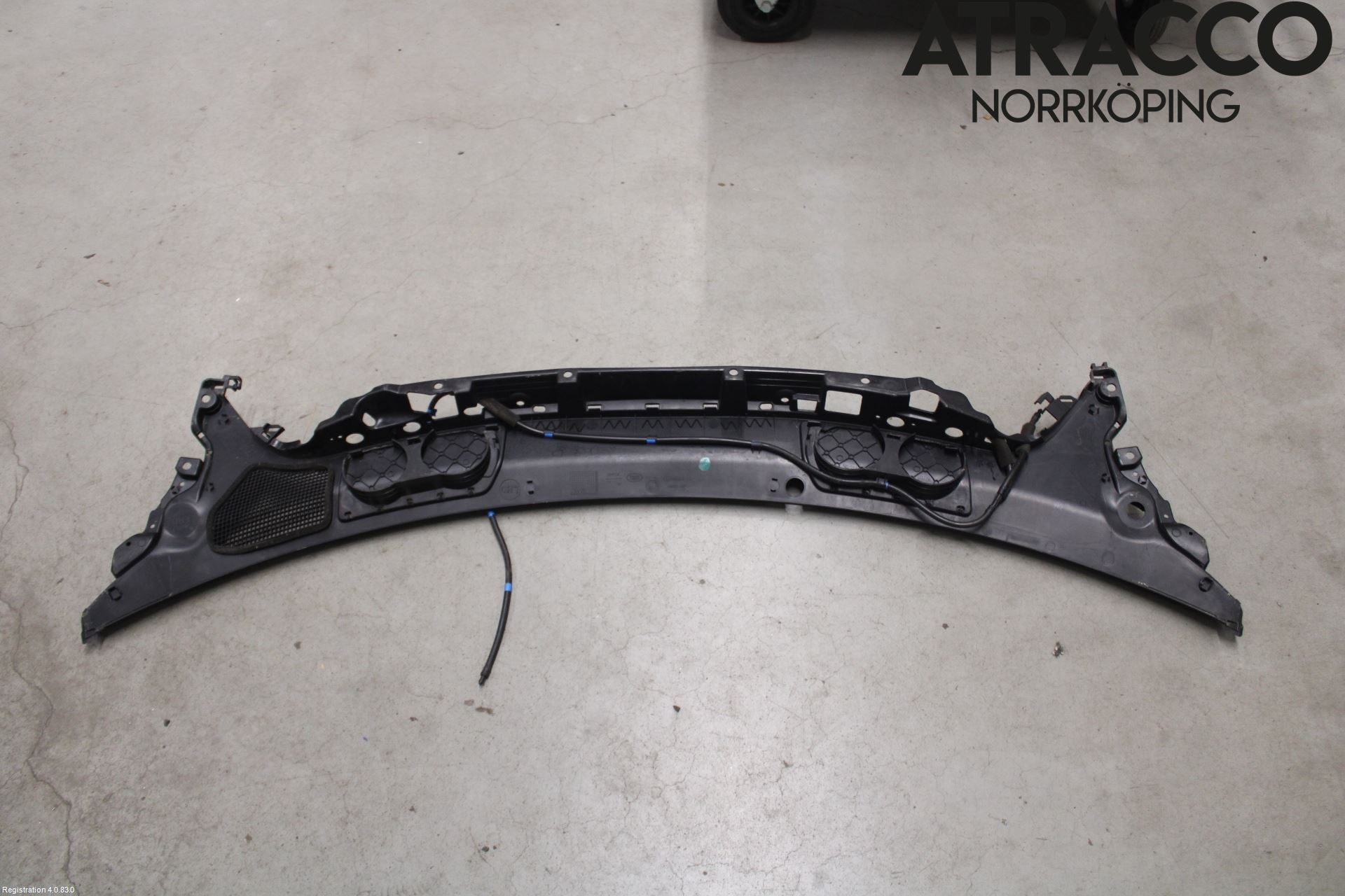 Jaguar I-PACE 18- Torpedplåt-Torpedplast