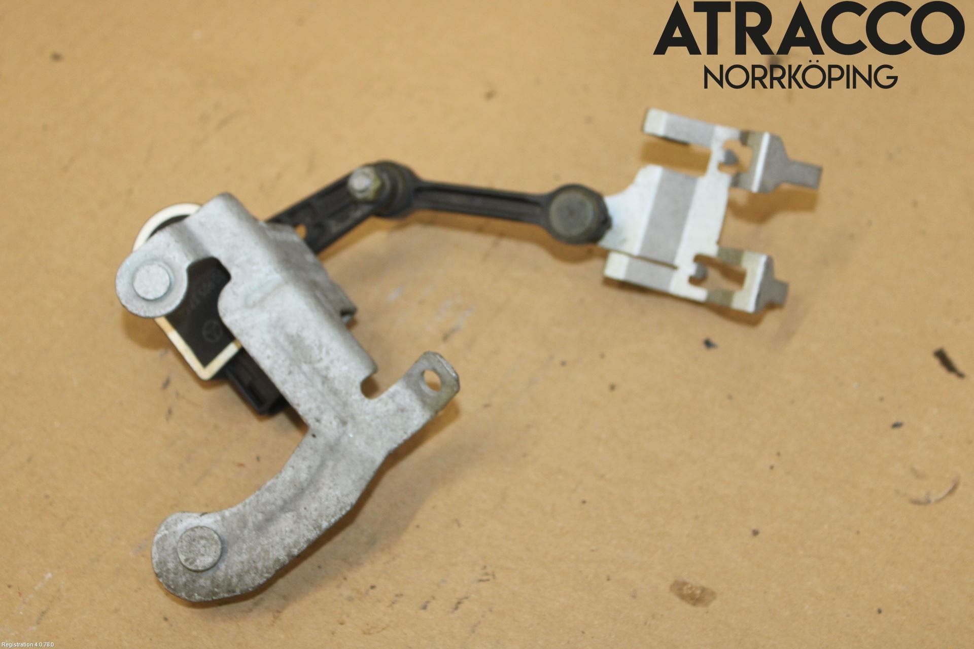 Mercedes-Benz MB E-KLASS (W213) 16-23 Givare Xenon/Ljushöjdsreglering