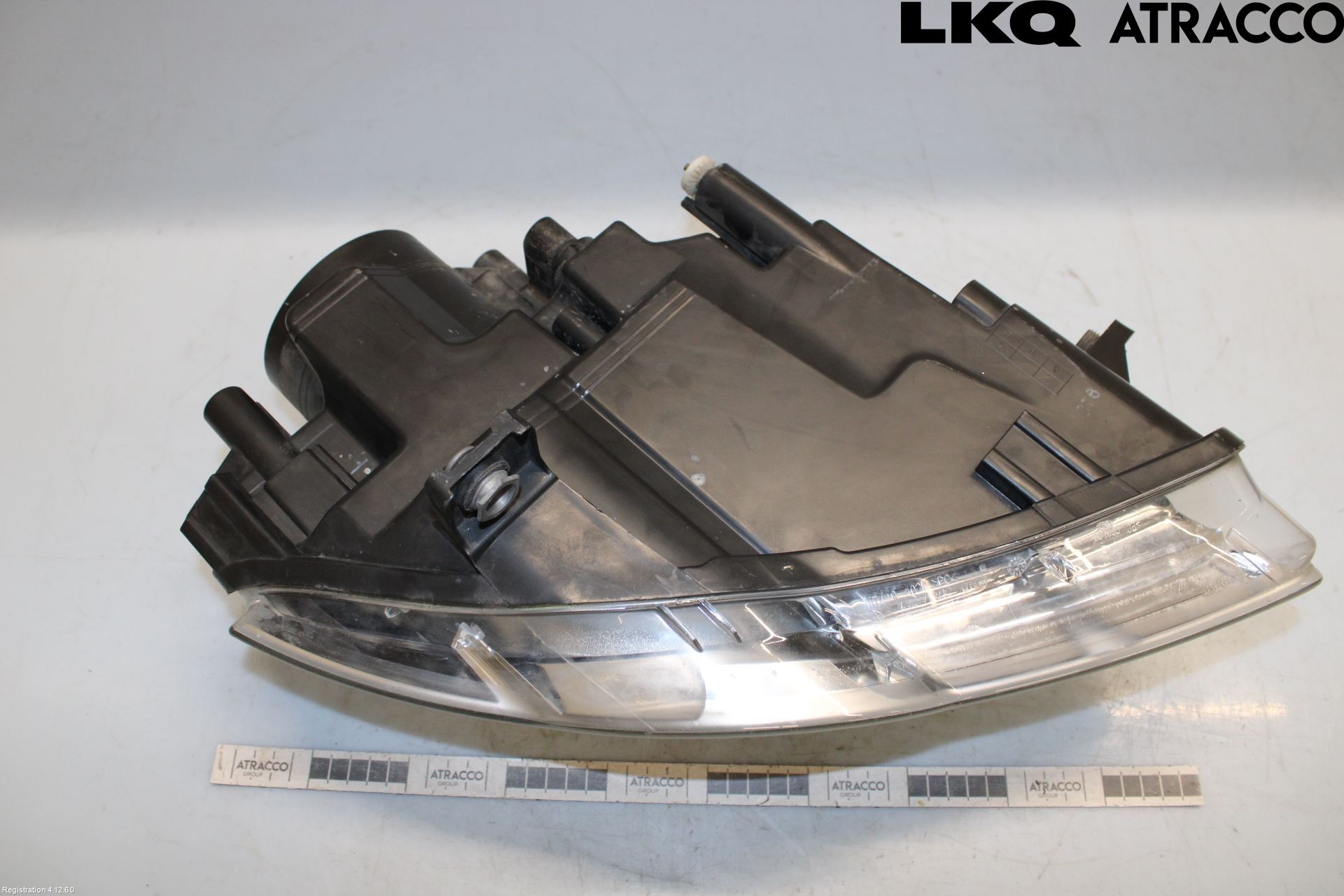 Volkswagen VW PASSAT 05-11 Strålkastare Vänster
