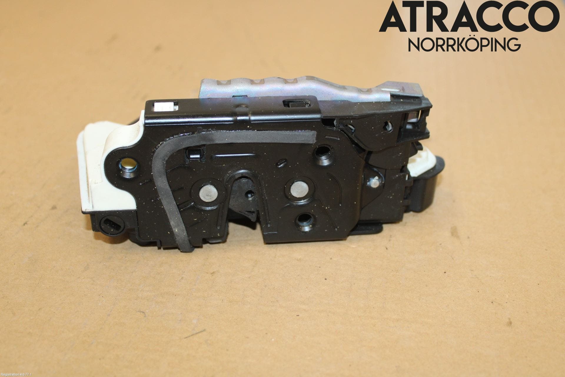 Skoda FABIA 07-14 Låskista-Dörrlås