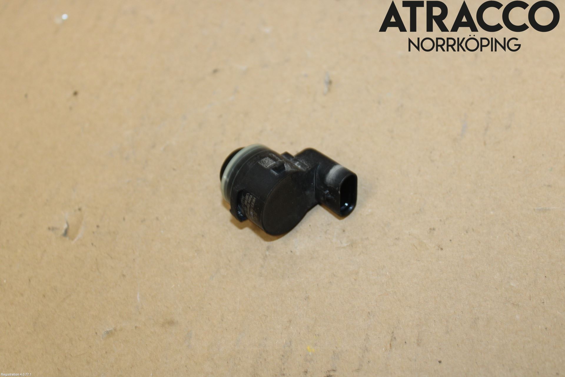 Jaguar E-PACE 17- Parkeringshjälp Frontsensor