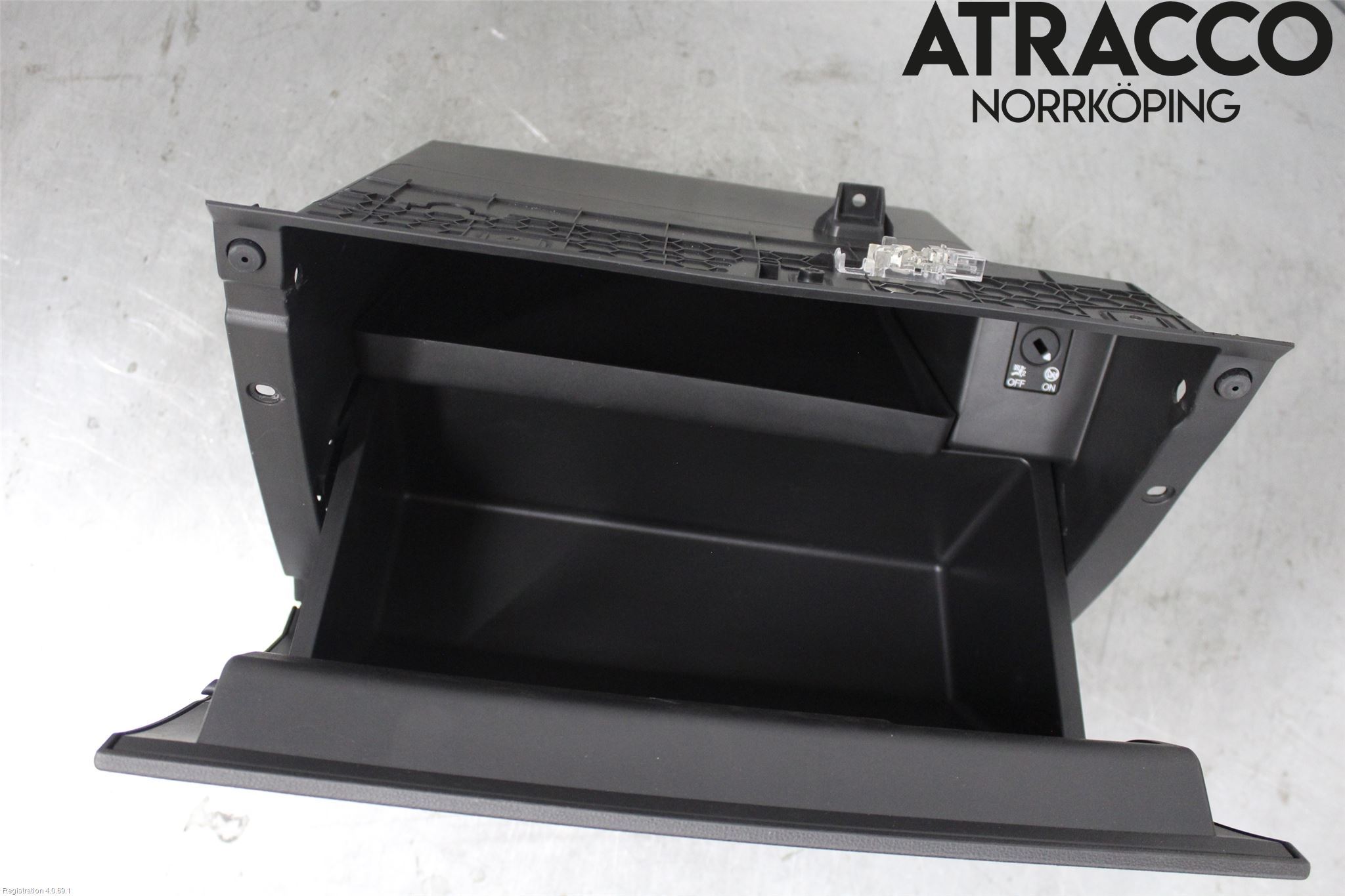 Seat LEON 13-20 Handskfack