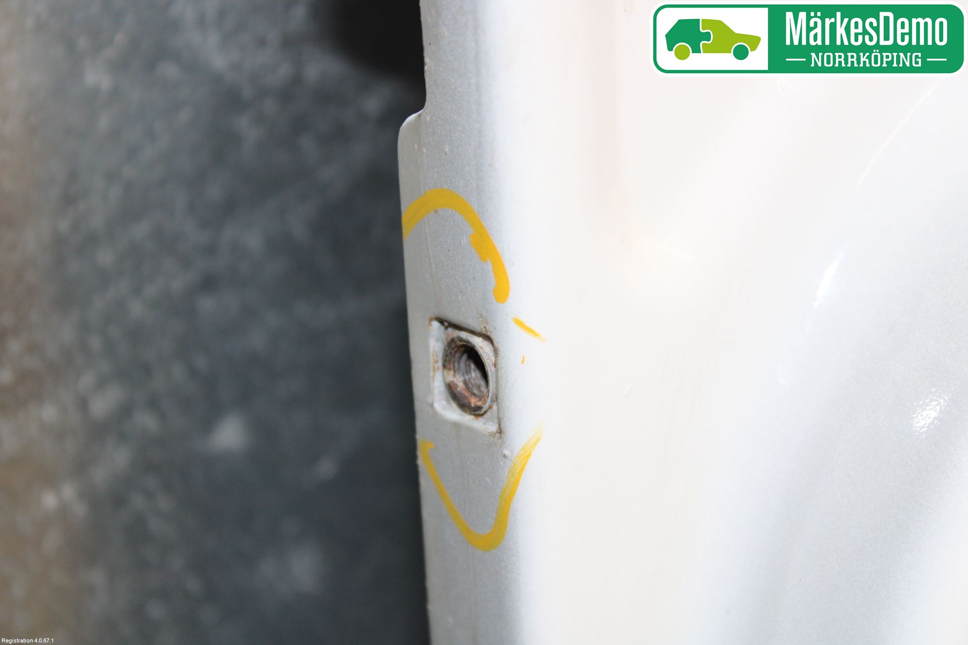 Volkswagen VW GOLF VI 09-13 Dörr Fram Höger