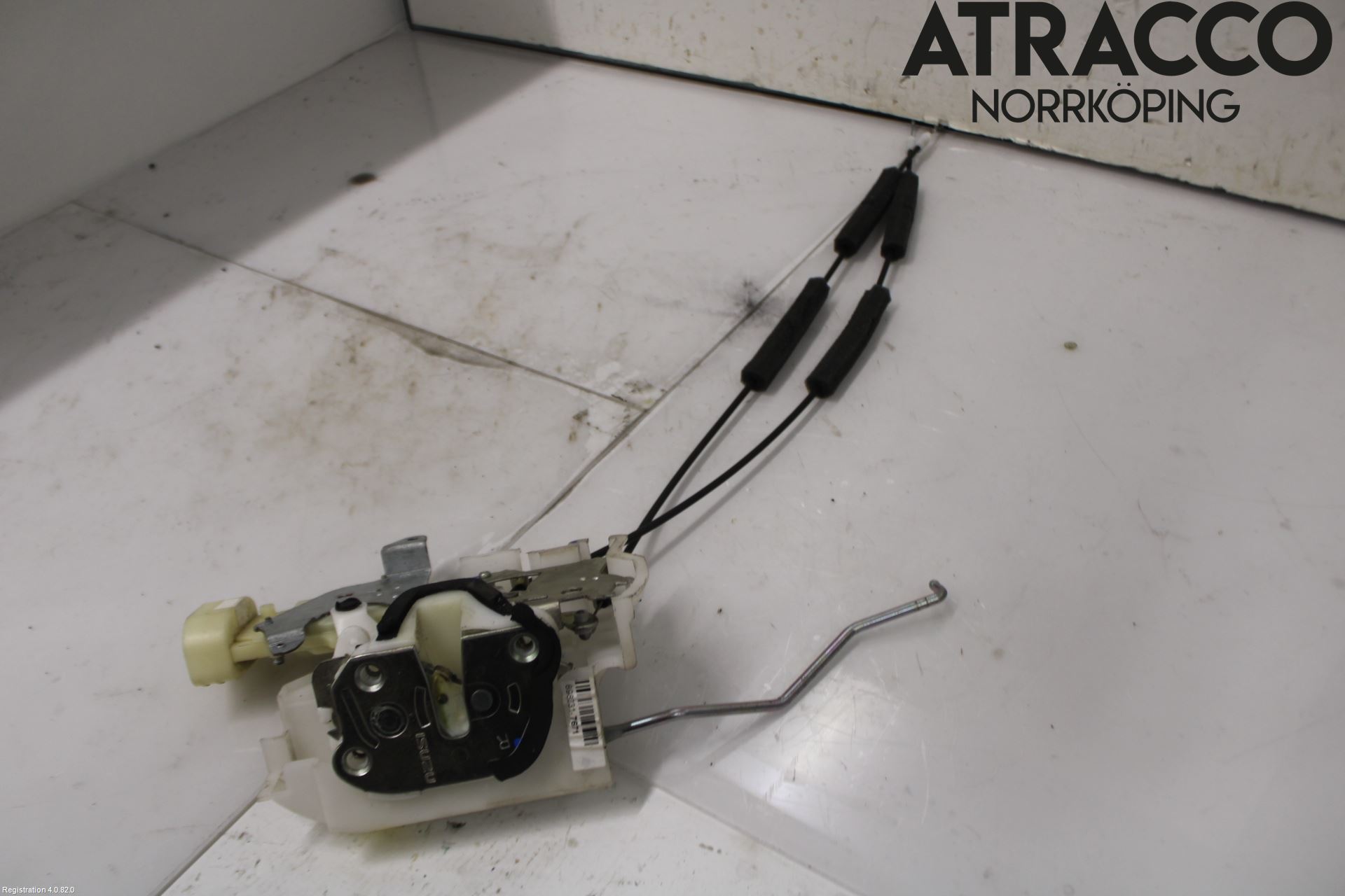 Isuzu D-MAX Låskista-Dörrlås