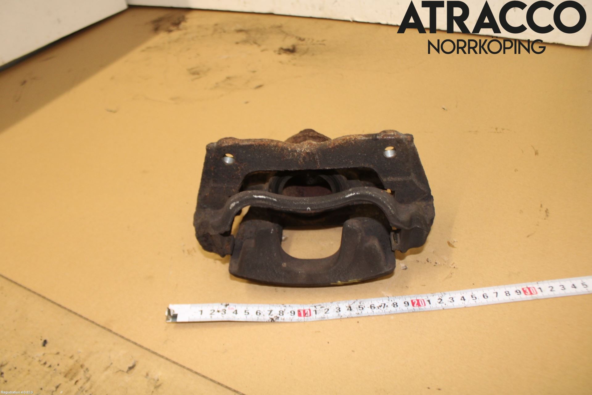 Toyota AVENSIS 09-15 Bromsok Fram Höger