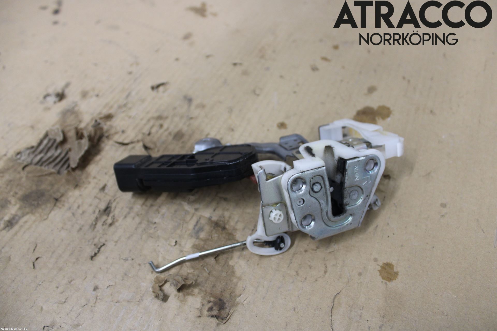 Peugeot 107 Låskista-Dörrlås