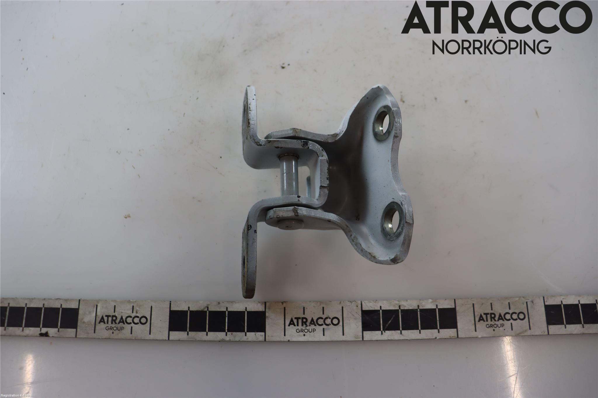 Toyota YARIS XP130 15-20 Dörrgångjärn