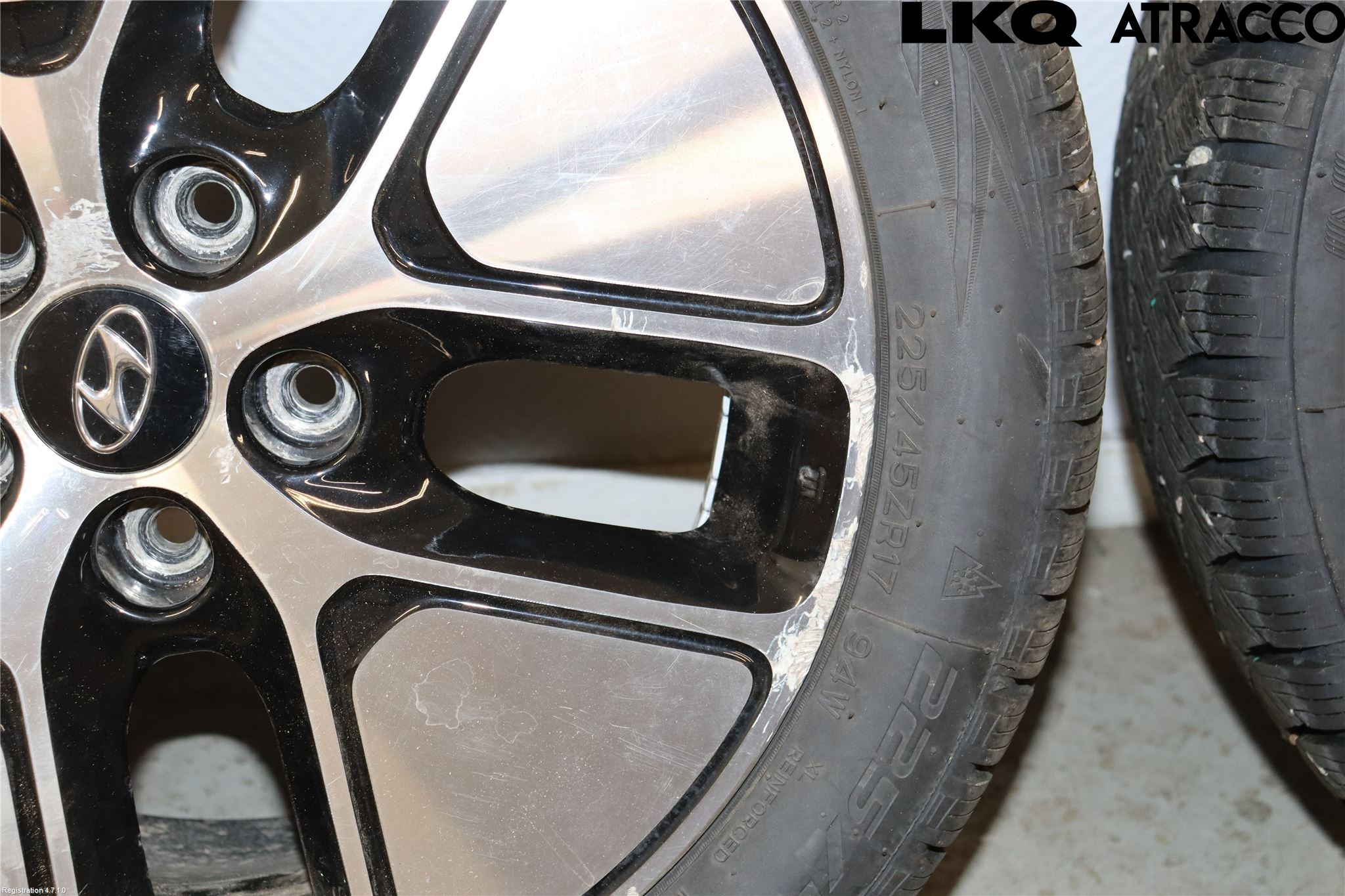 Hyundai IONIQ AE 17-22 Vinterdäck Alumfälg 4St