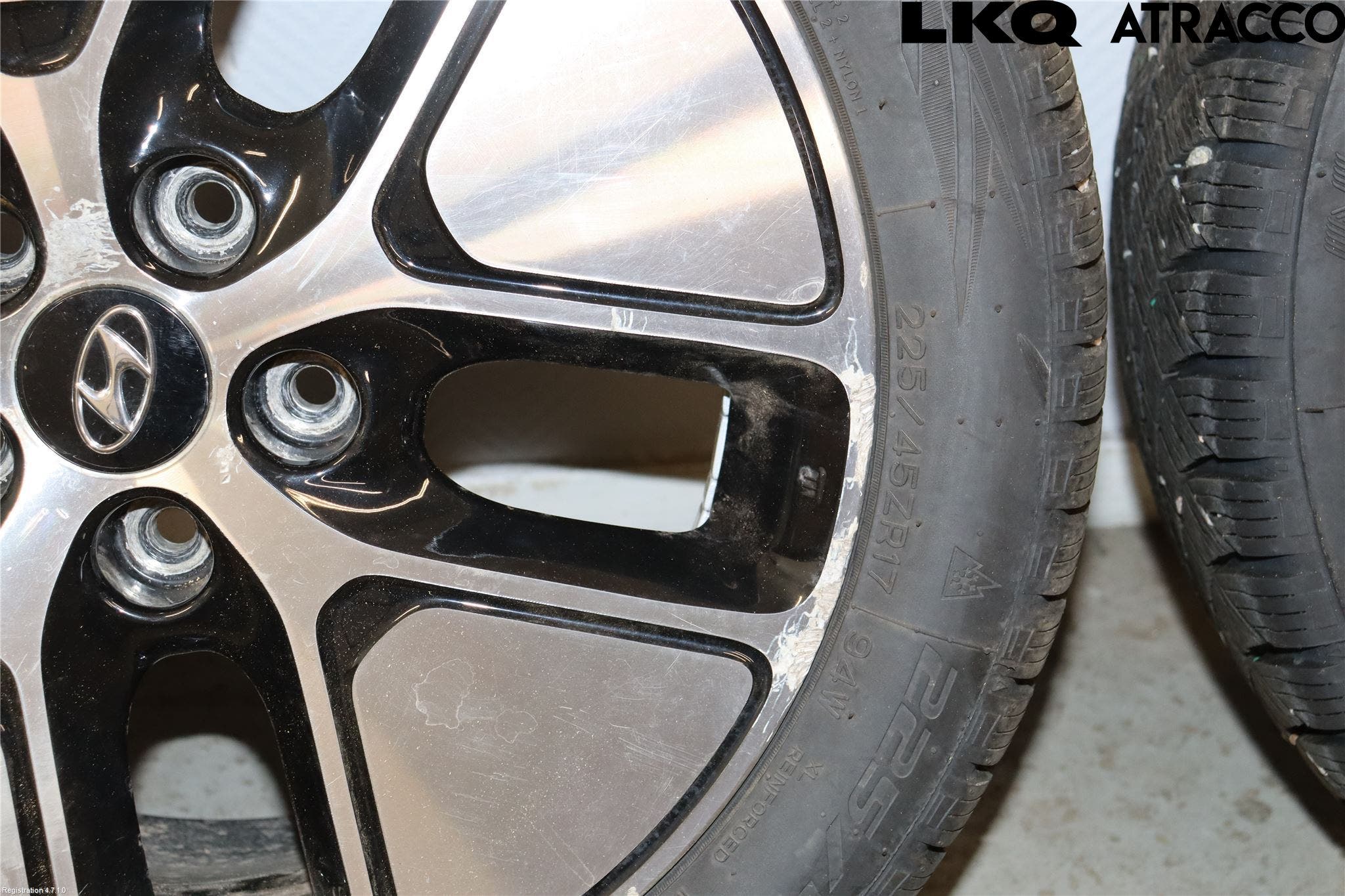 Hyundai IONIQ AE 17-22 Vinterdäck Alumfälg 4St