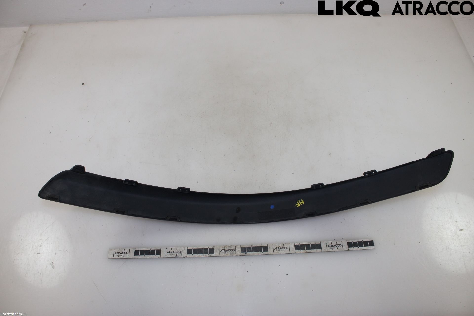 Volvo V70 05-08 Stötfångarlist Fram