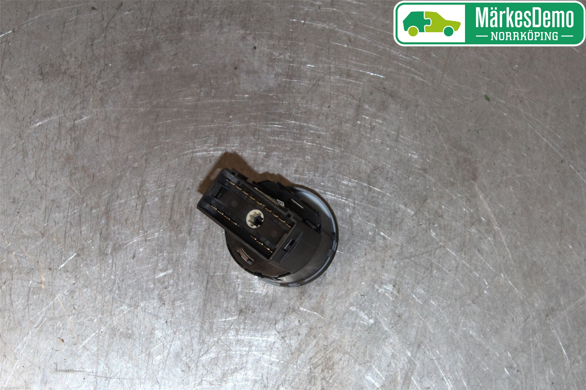 Volkswagen VW UP! / E-UP! Strömställare Ljus