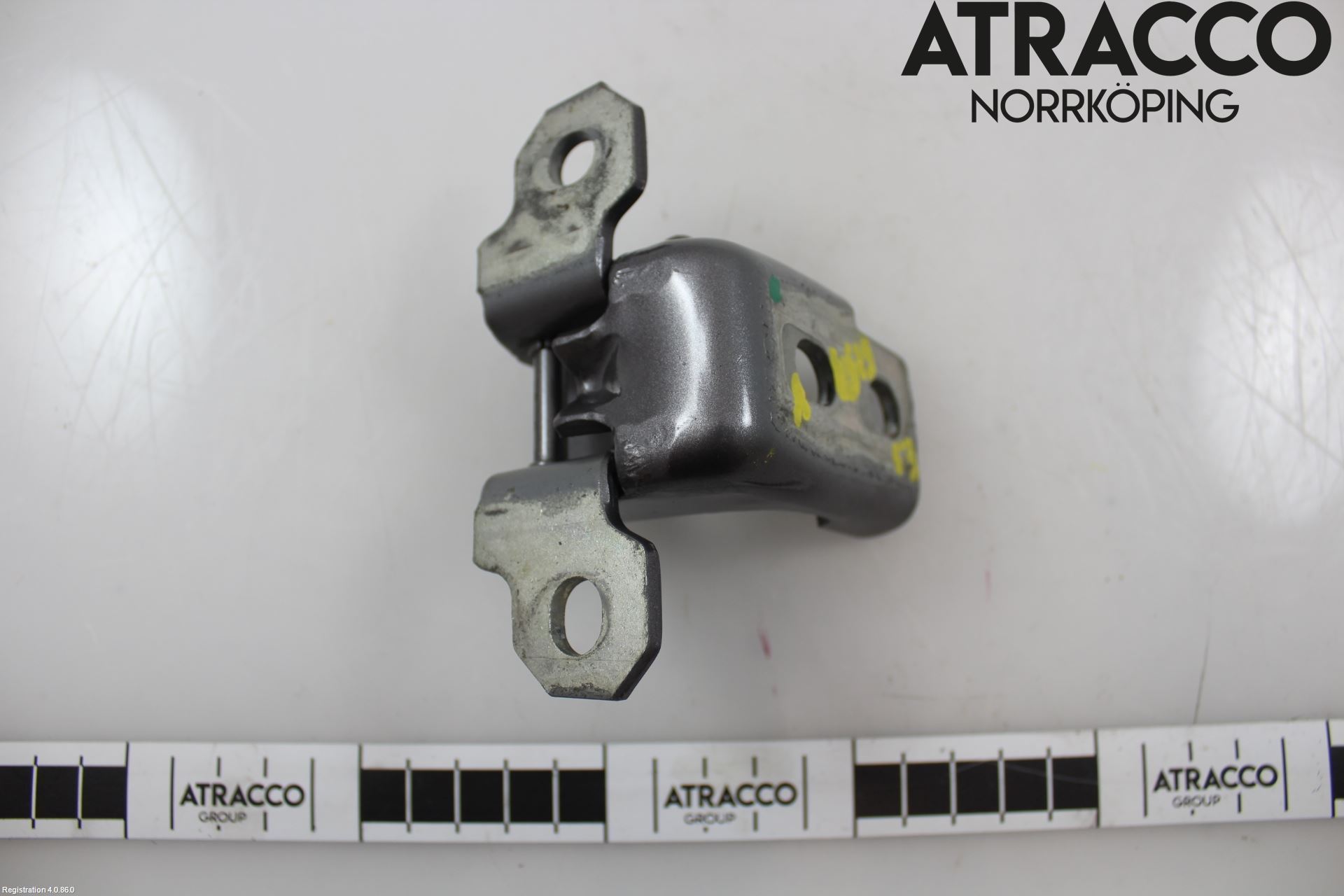 Renault CLIO IV 12-16 Dörrgångjärn