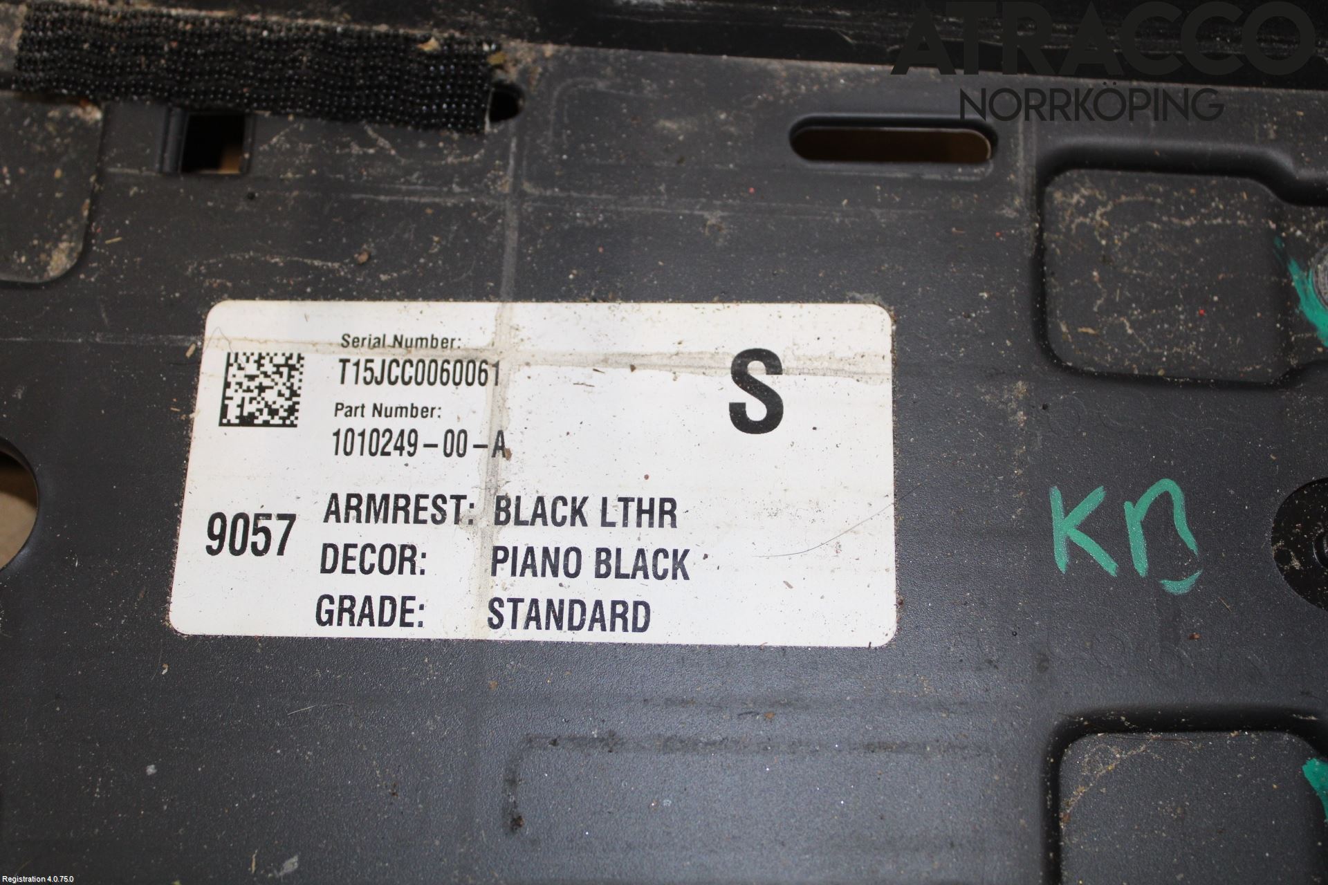 Tesla MODEL S 13- Instrumentkonsoll Mitt