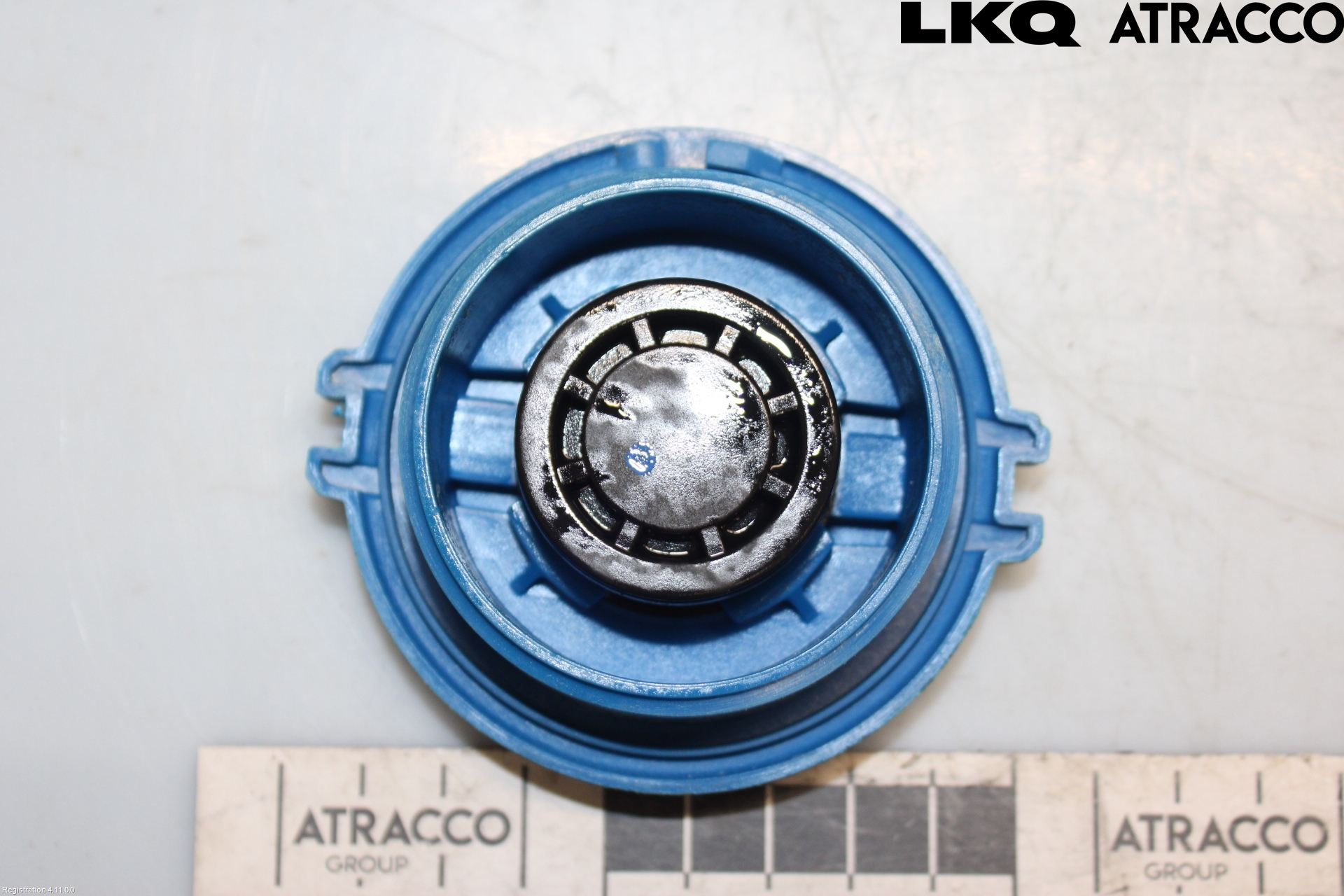 Volkswagen VW POLO 10-17 Expansionstank Lock