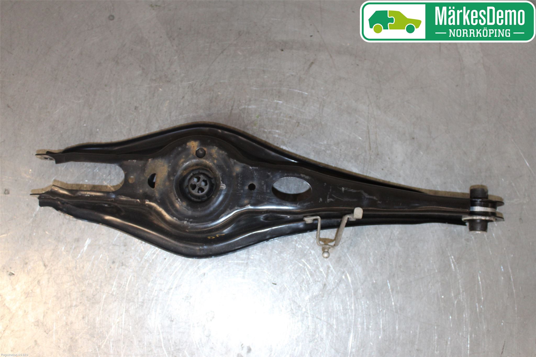 Volkswagen VW GOLF / E-GOLF VII 13-20 Bärarm Bak Vänster