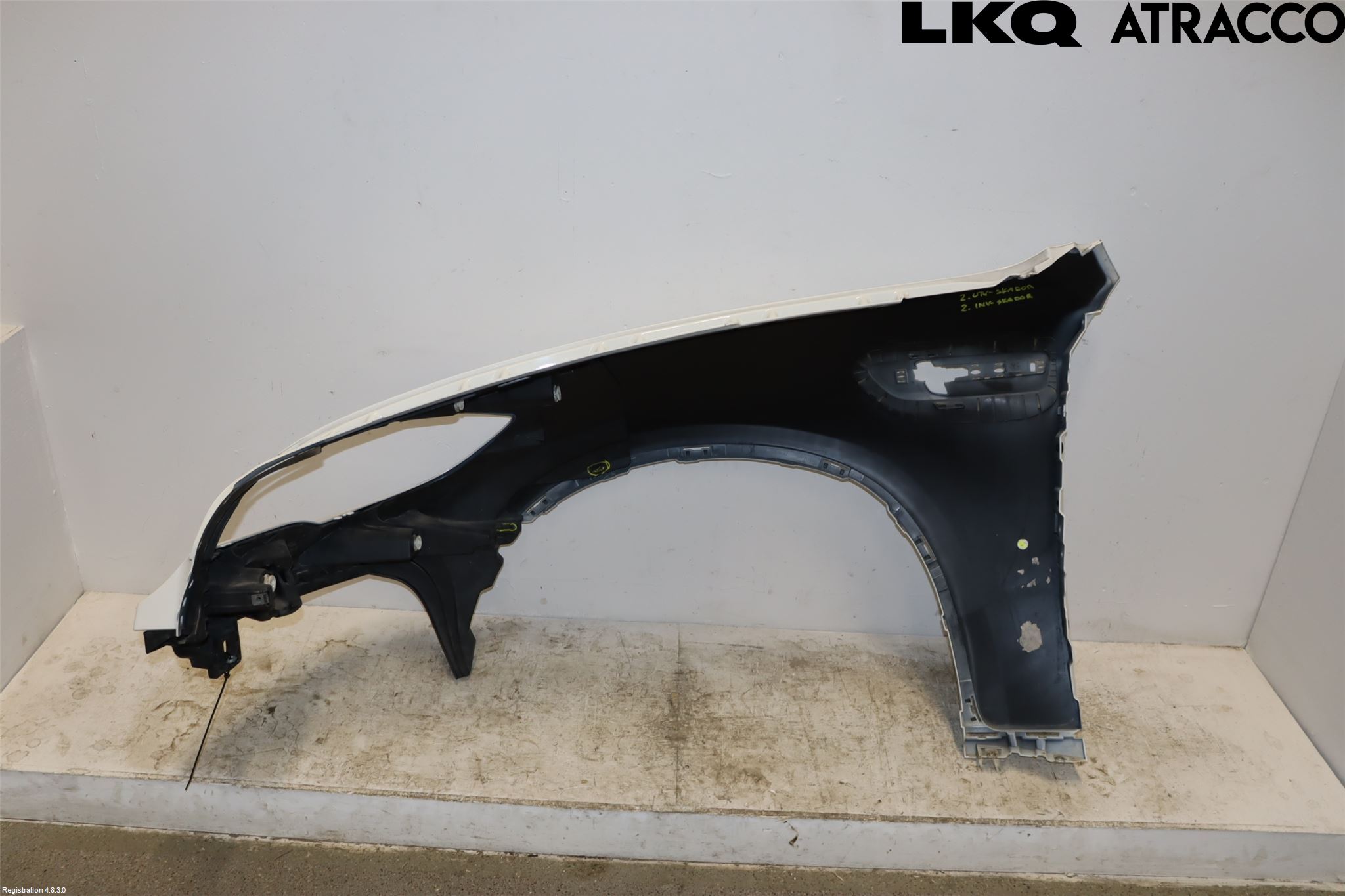 BMW X6 E71/E72   08-14 Skärm Fram Höger