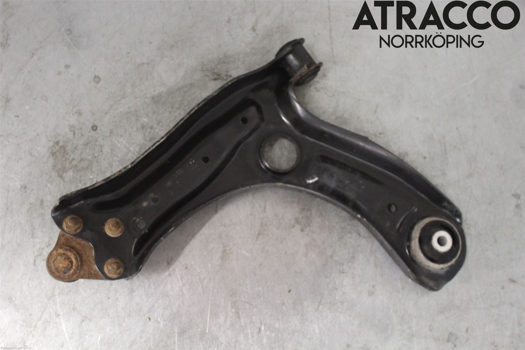 Skoda FABIA 07-14 Bärarm Fram Undre Hö