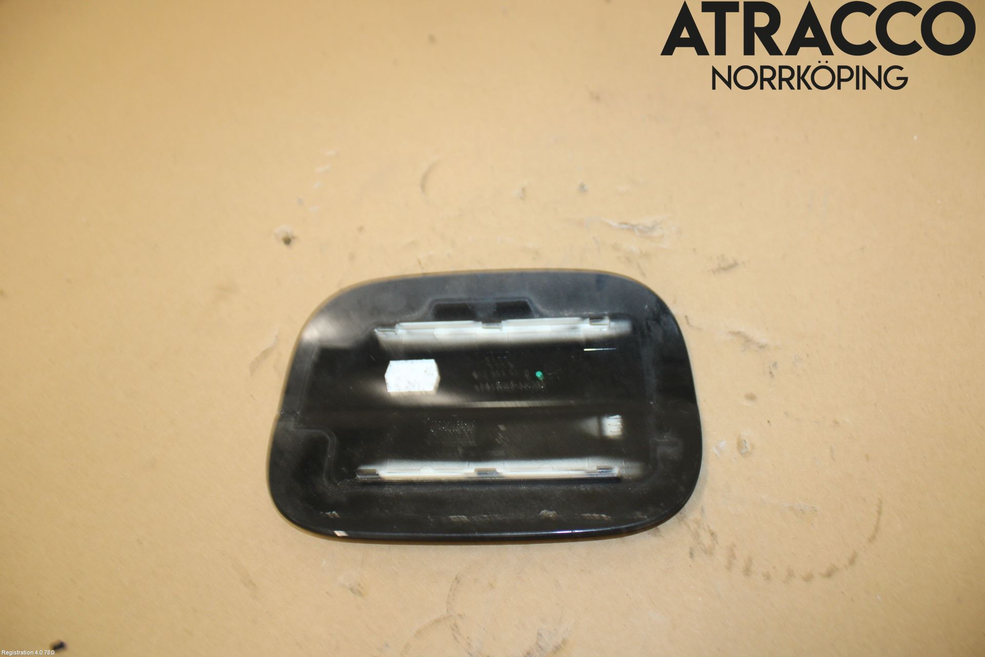 Audi A6/S6     05-11 Tanklucka