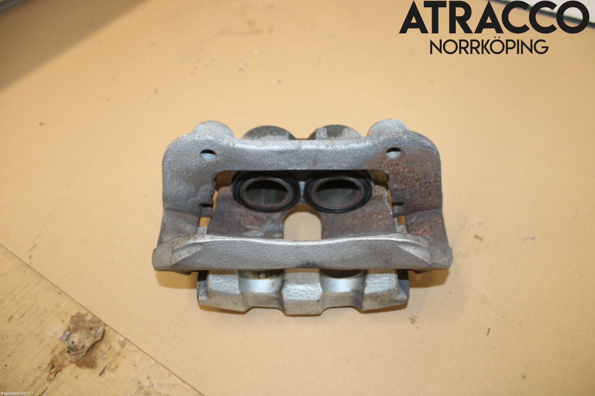 Jaguar E-PACE 17- Bromsok Fram Vänster