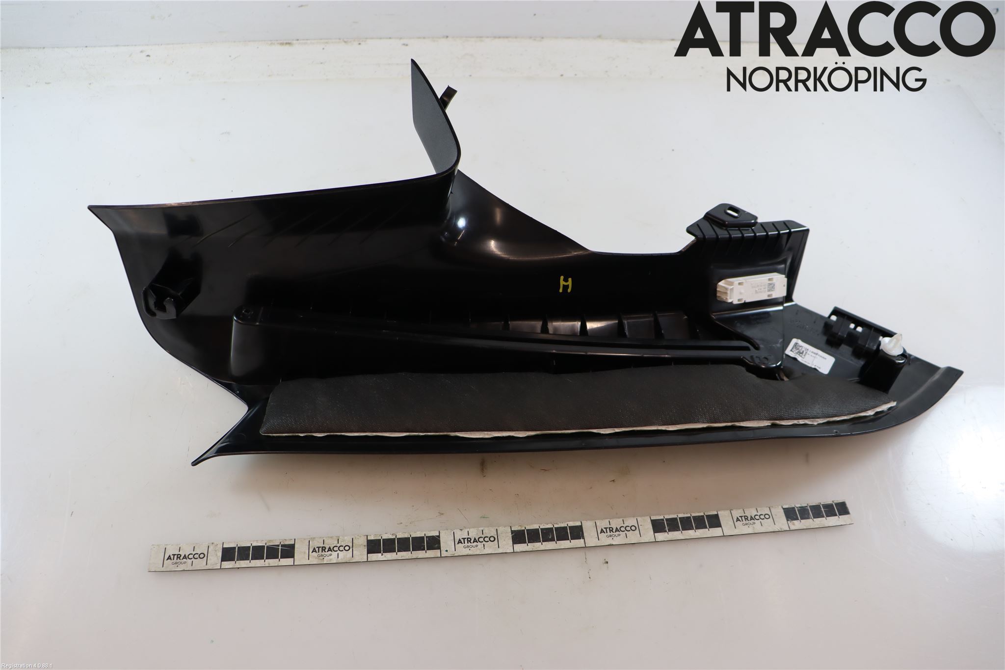 BMW 5 G30/G31/F90 17-23 Inredning Sidoklädsel