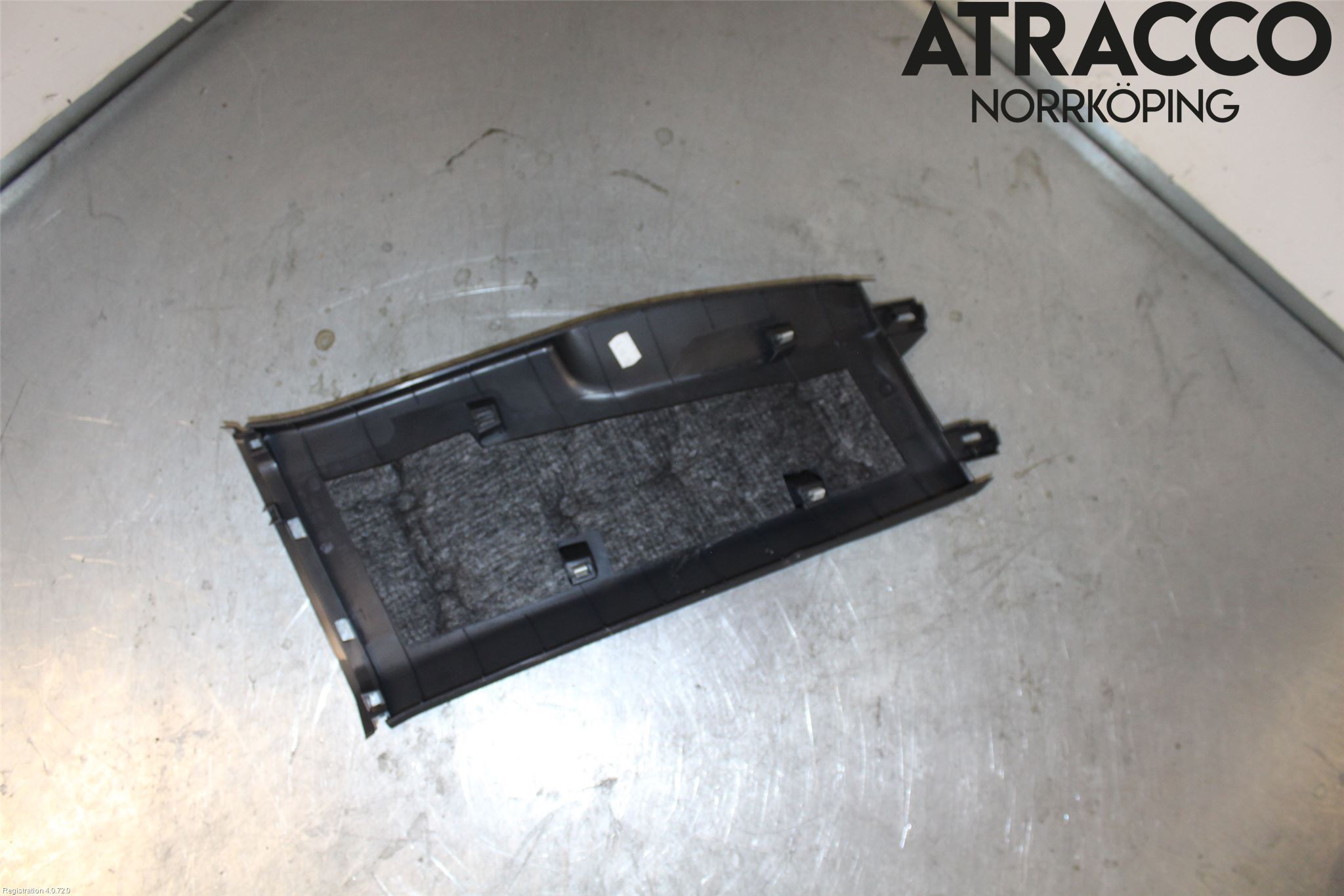 Volkswagen VW PASSAT 15-19 Inredning Sidoklädsel