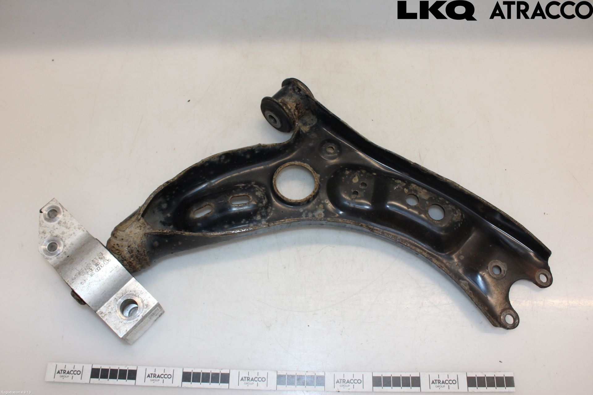 Volkswagen VW GOLF VI 09-13 Bärarm Fram Undre Vä
