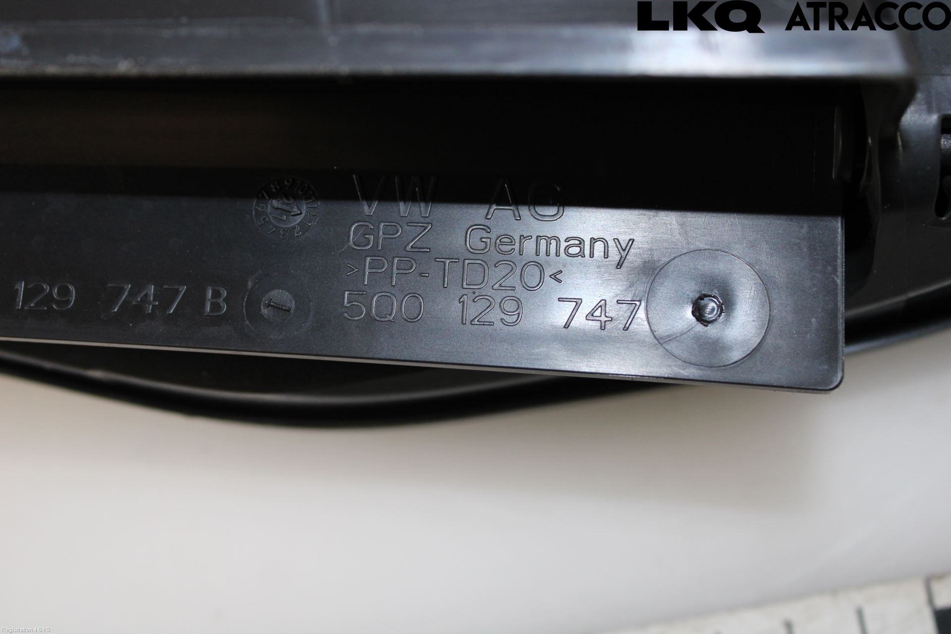 Seat LEON 20- Deflektor Plåt-Plast Kylning